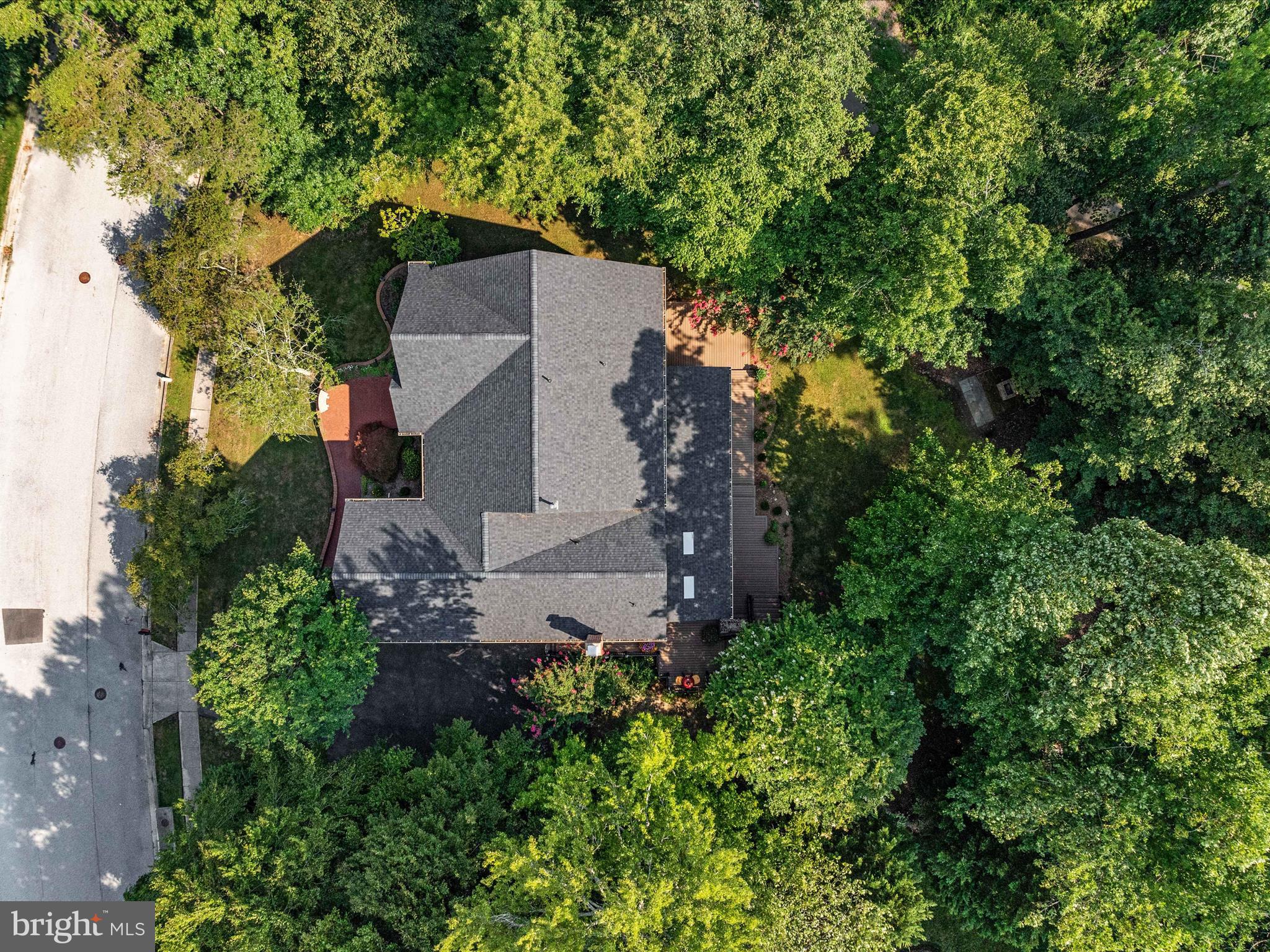 SOUTH RIVER COLONY - Residential