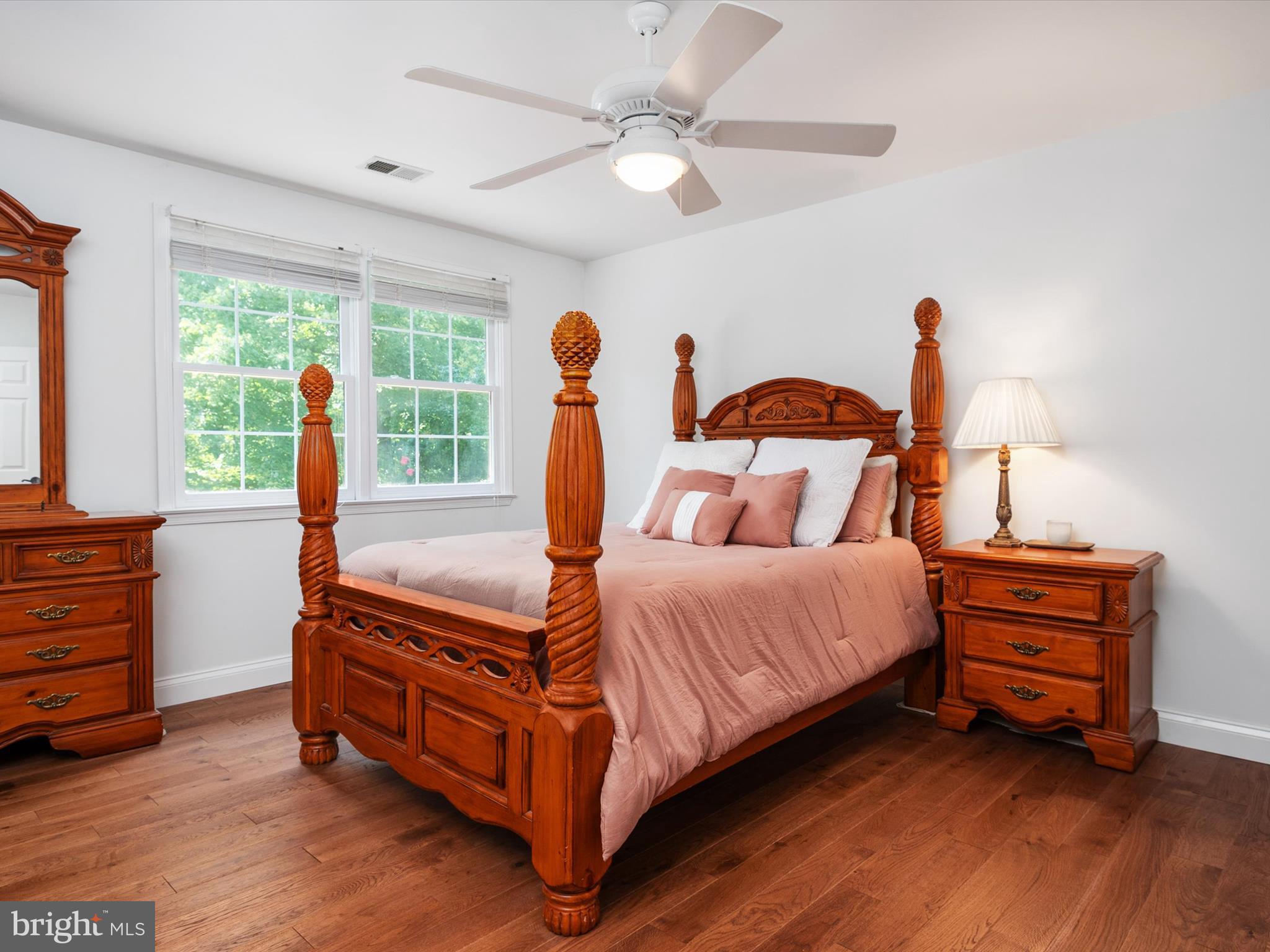 SOUTH RIVER COLONY - Residential