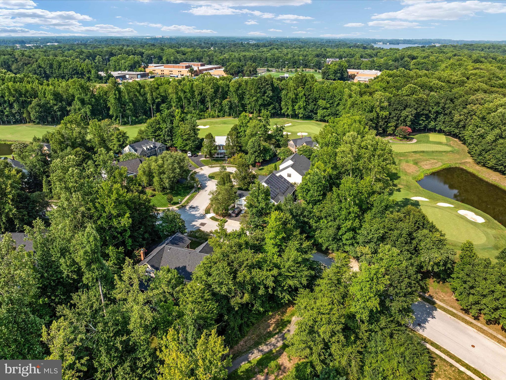 SOUTH RIVER COLONY - Residential