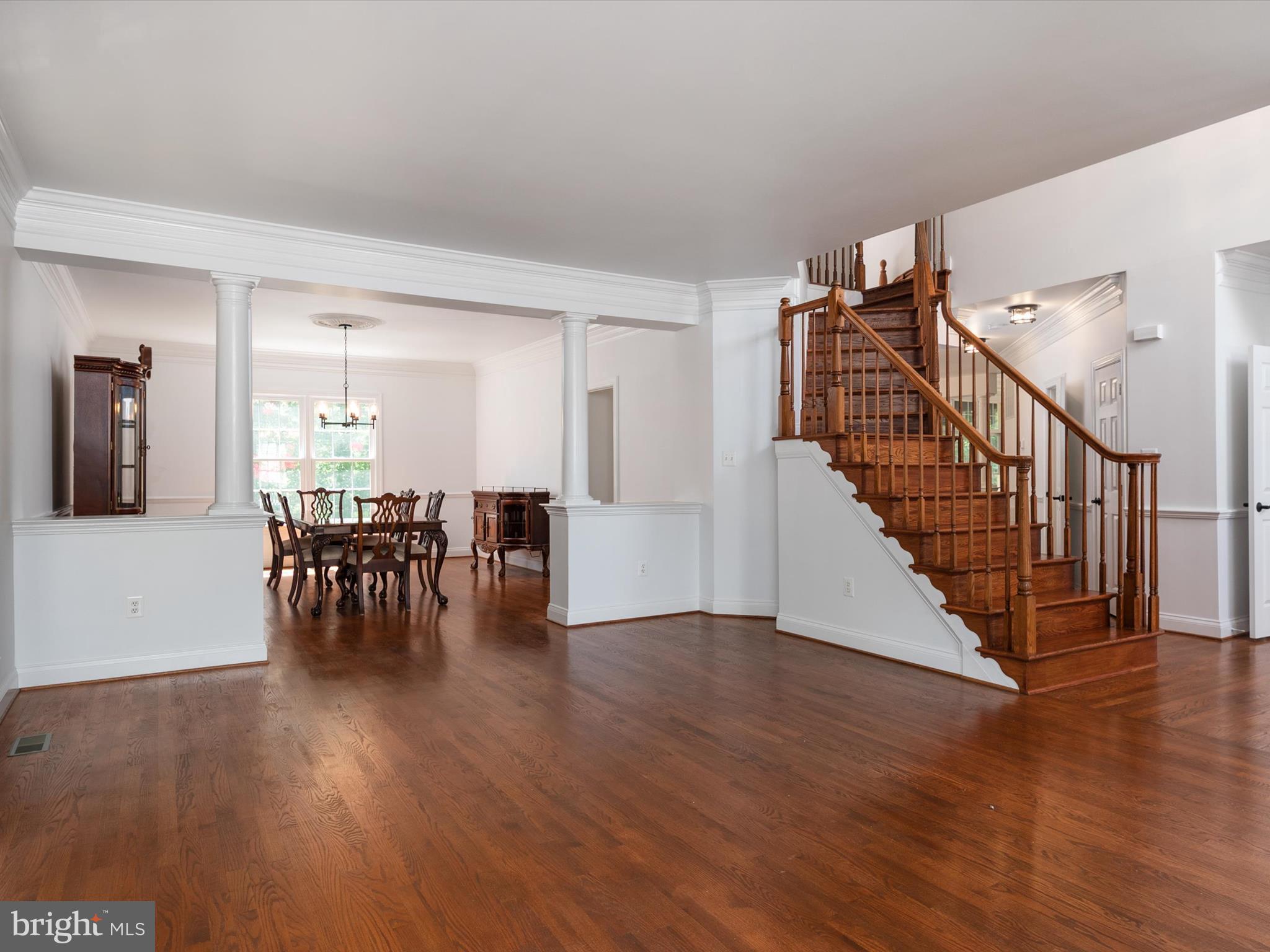 SOUTH RIVER COLONY - Residential