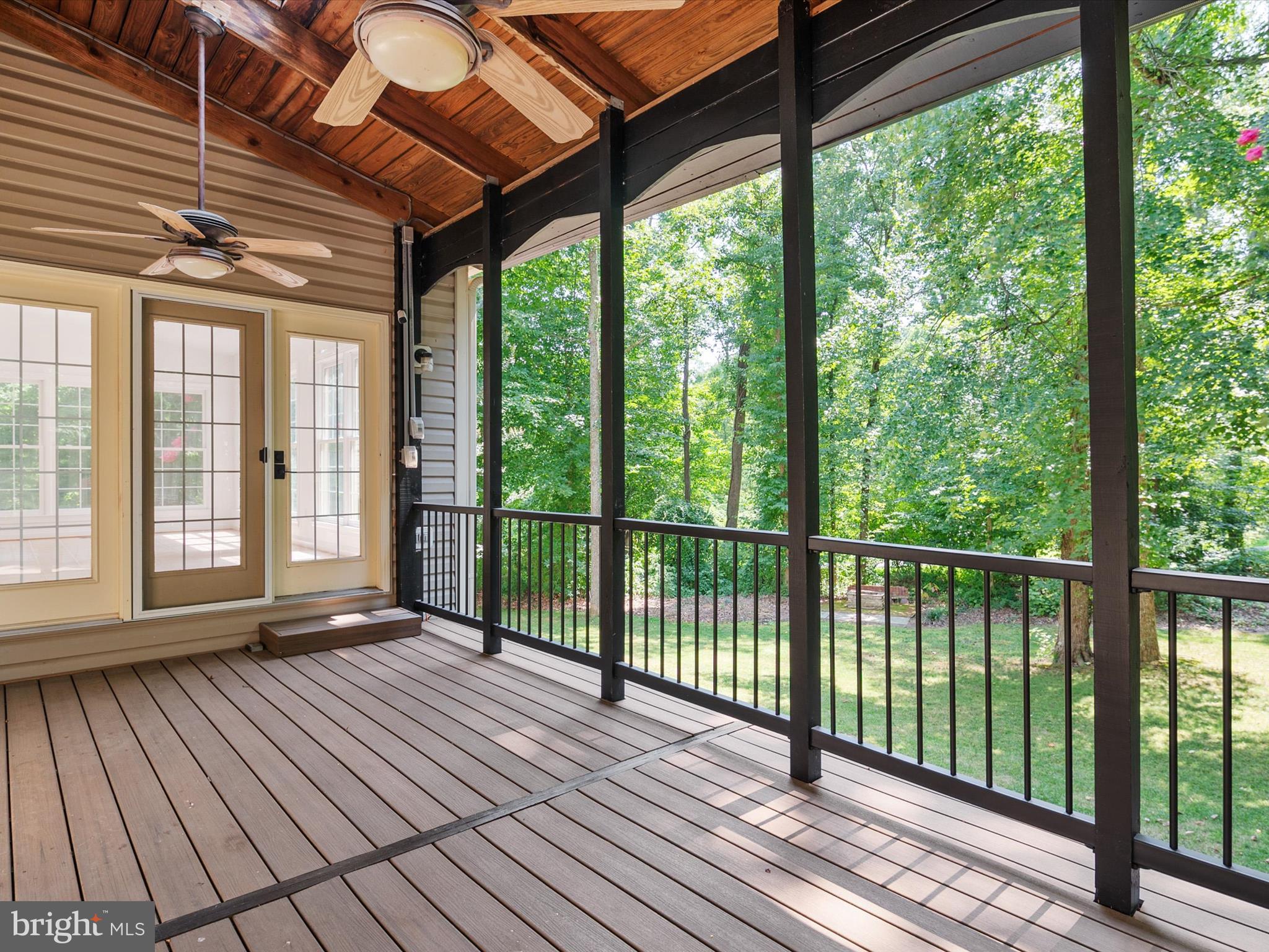 SOUTH RIVER COLONY - Residential