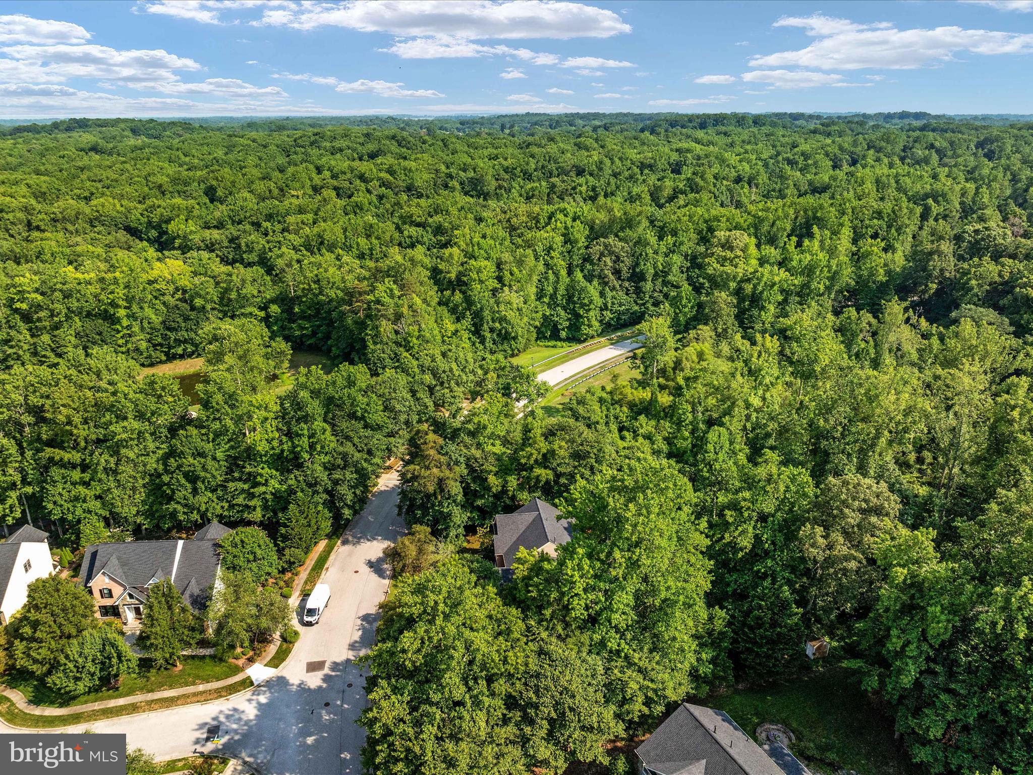 SOUTH RIVER COLONY - Residential