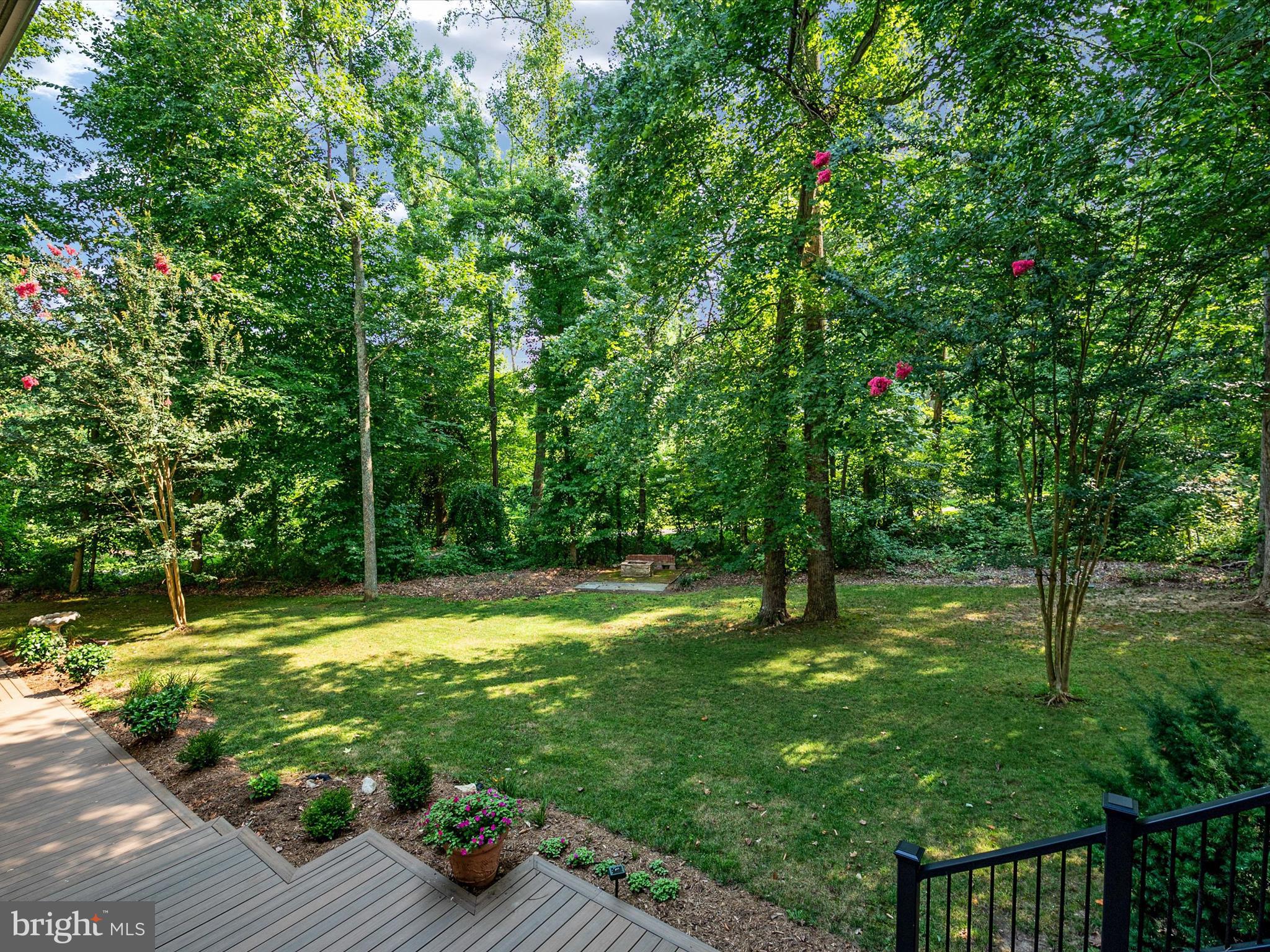 SOUTH RIVER COLONY - Residential