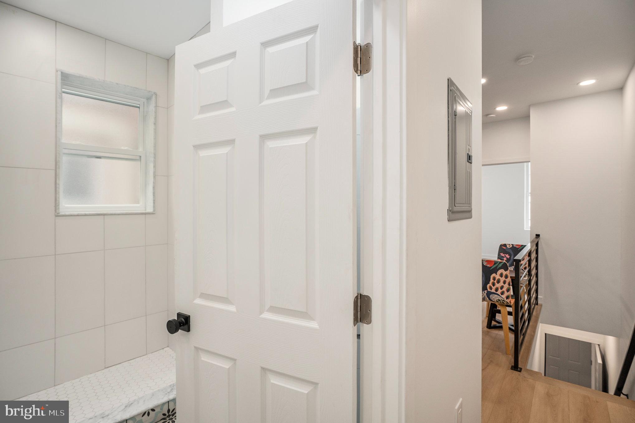 GERMANTOWN - Residential