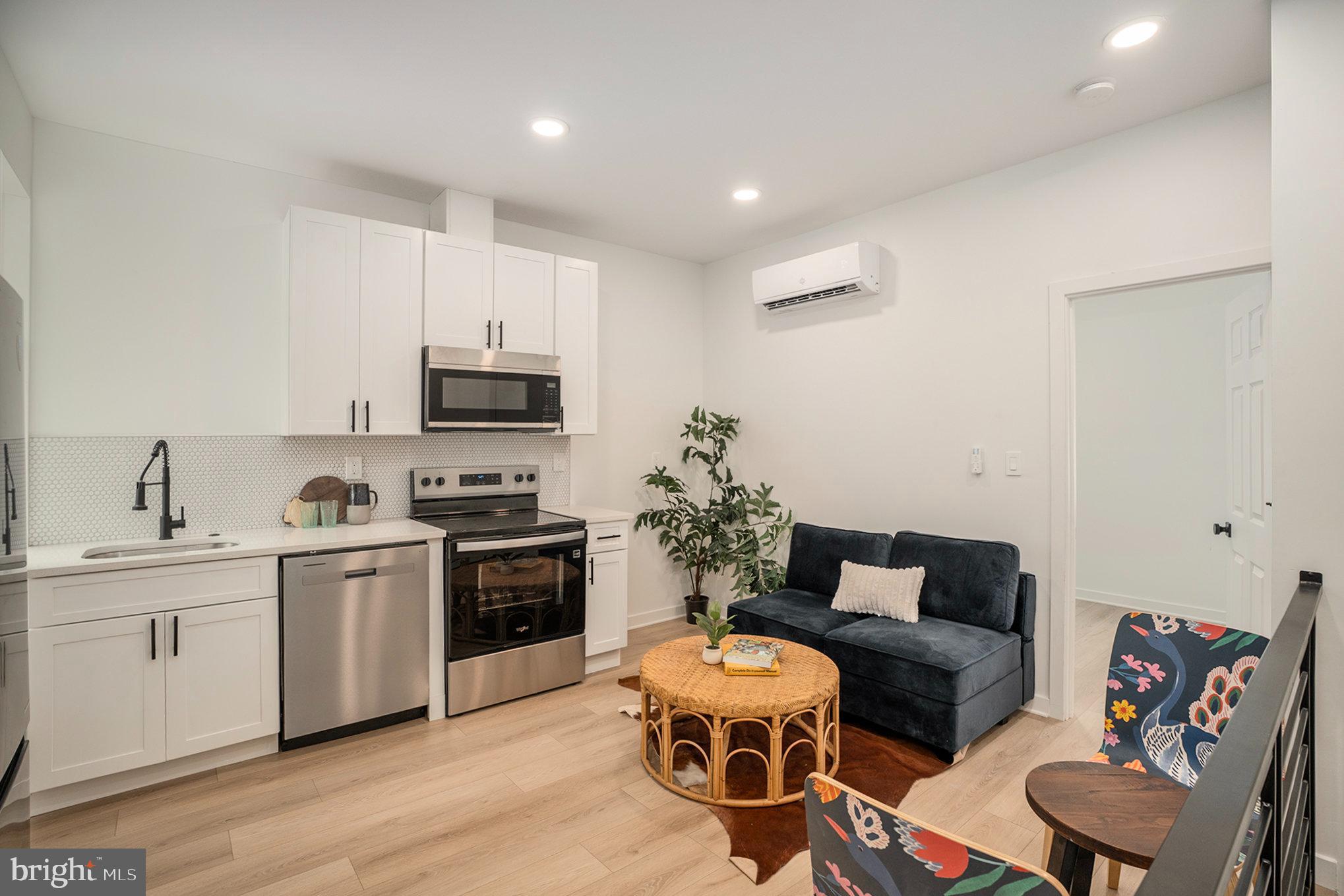 GERMANTOWN - Residential