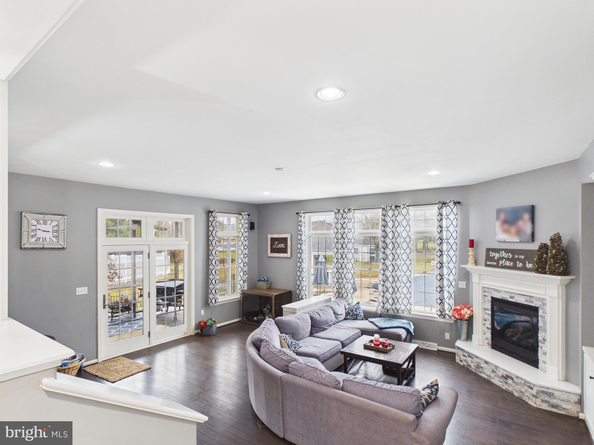 WARWICK TWP - Residential