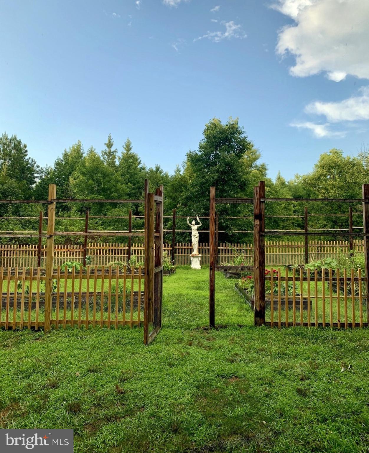 KING GEORGE COUNTY - Residential