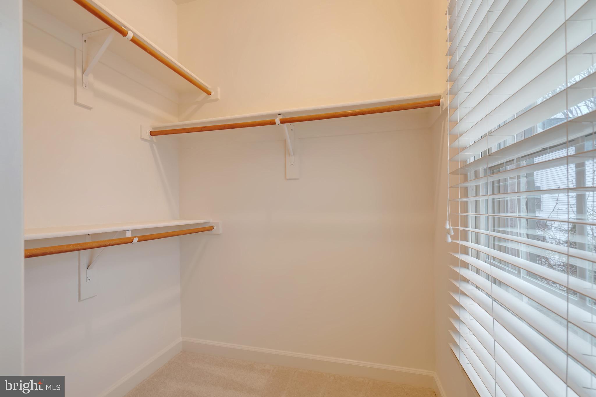 AMANDA PLACE - Residential