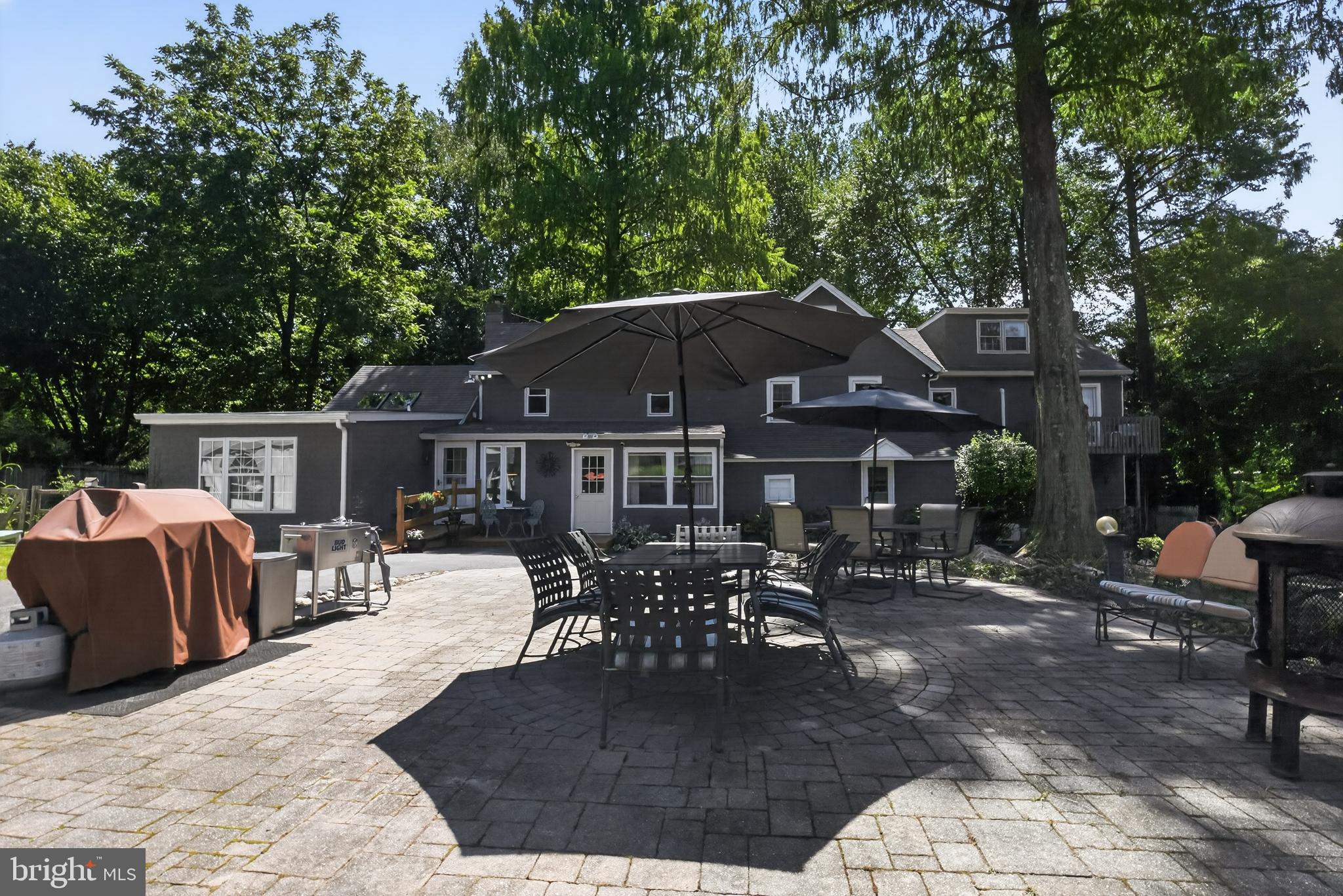 135 SUMMIT ROAD