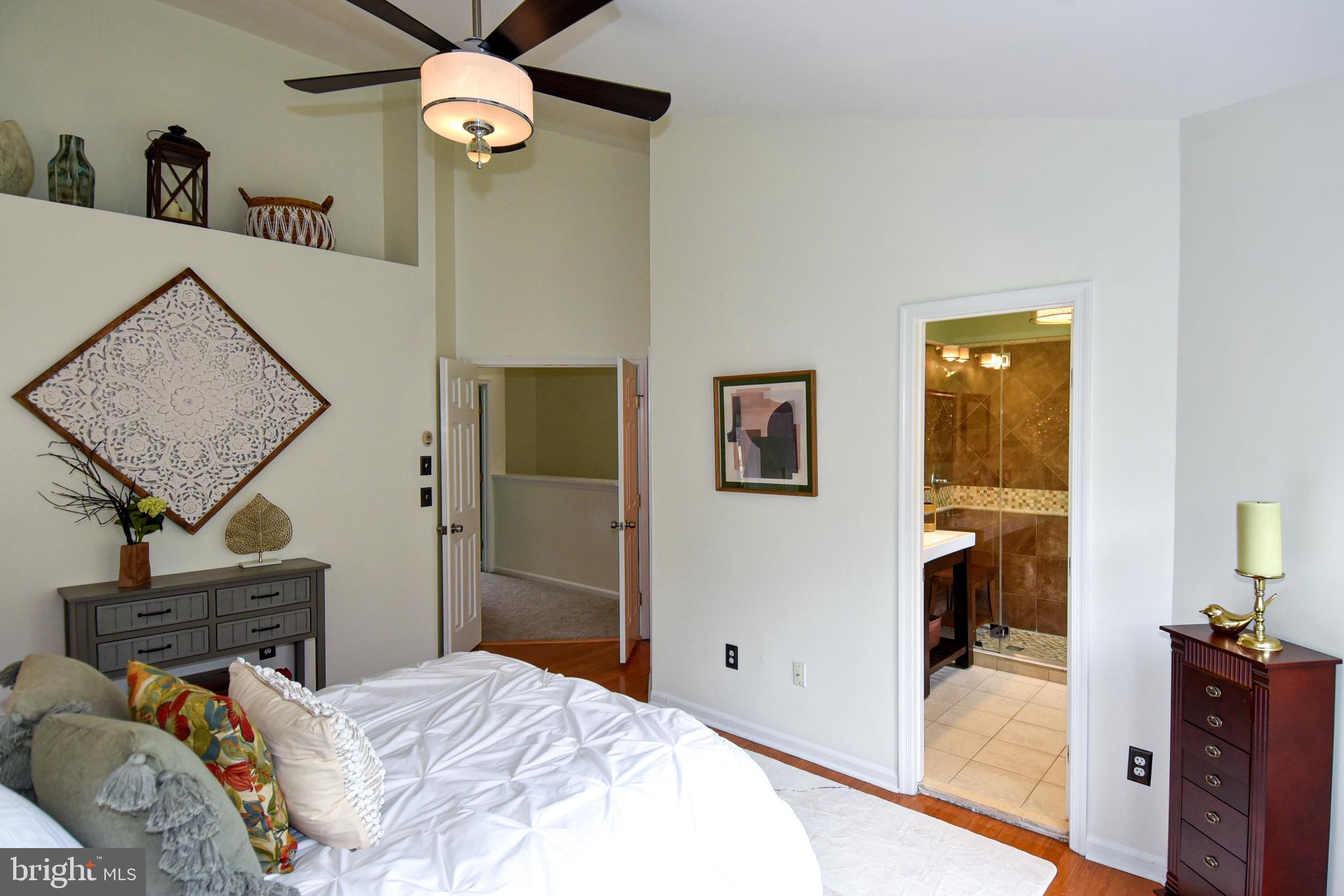 KINGSTOWNE - Residential