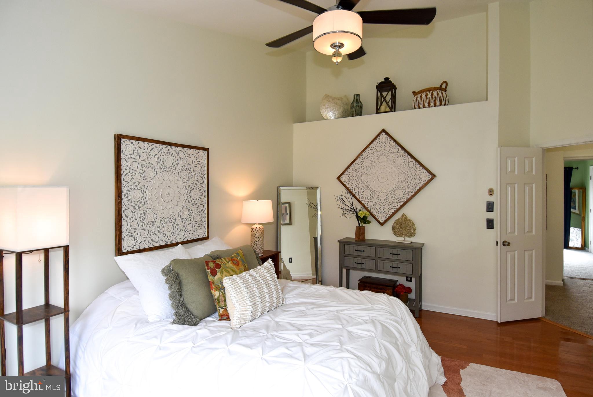 KINGSTOWNE - Residential