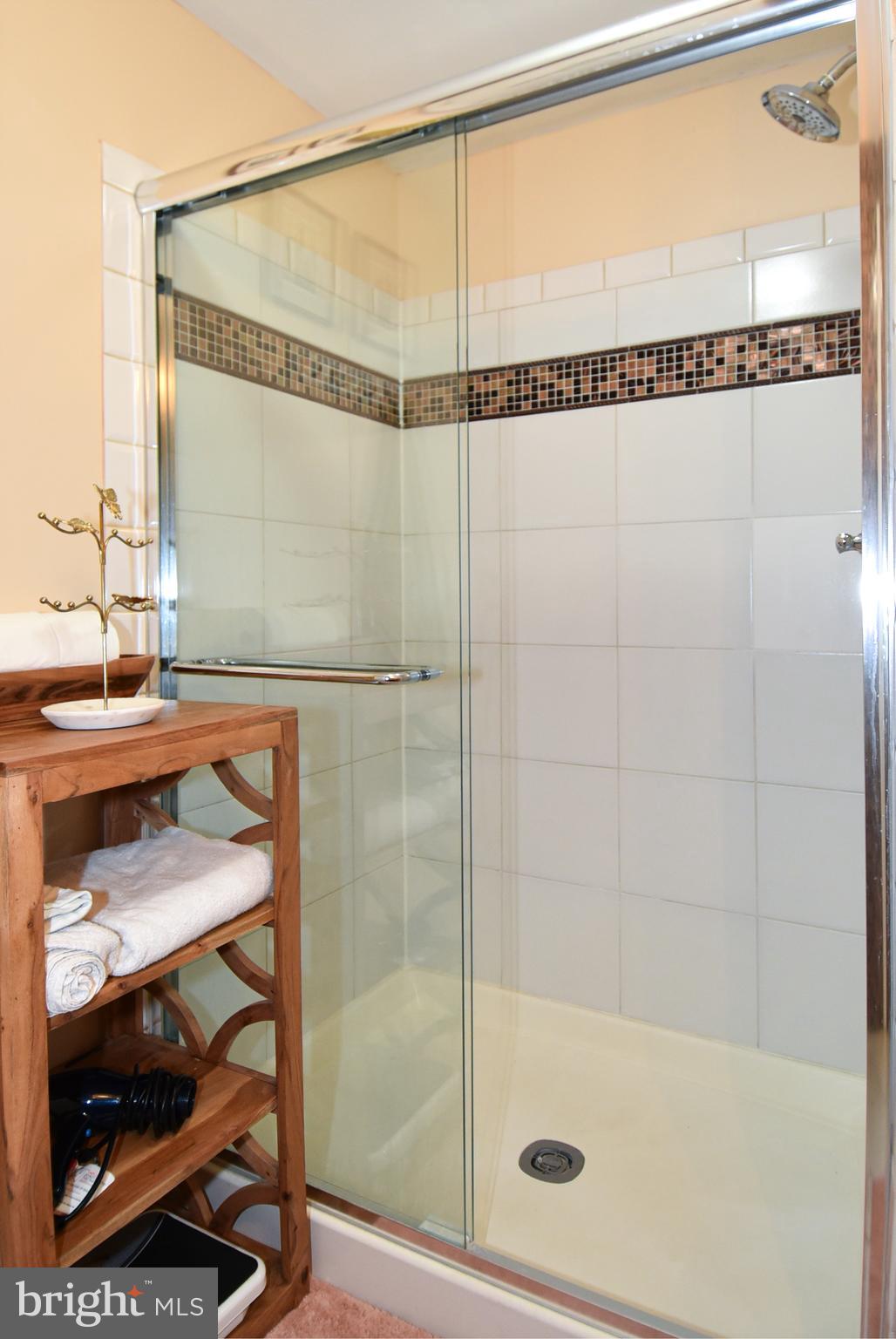 KINGSTOWNE - Residential