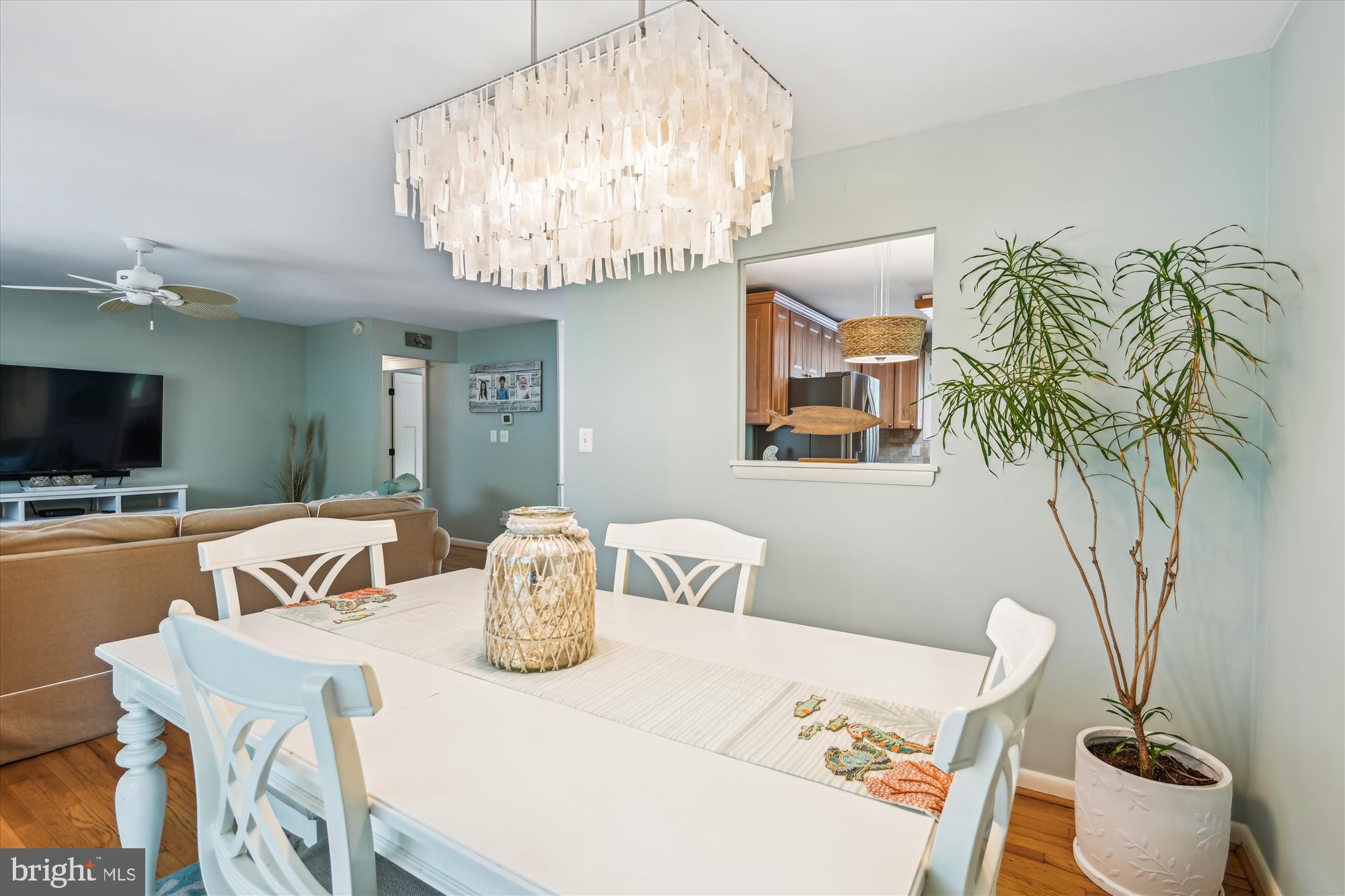 THE HIGHLANDS - Residential