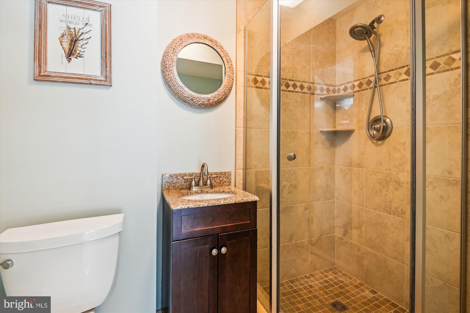 THE HIGHLANDS - Residential