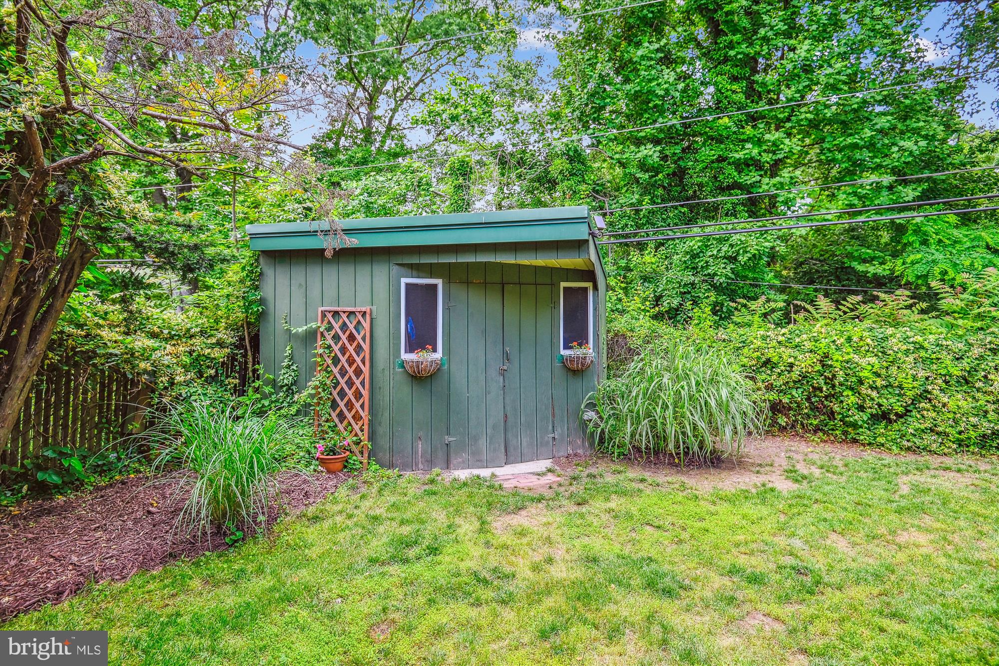 THE HIGHLANDS - Residential