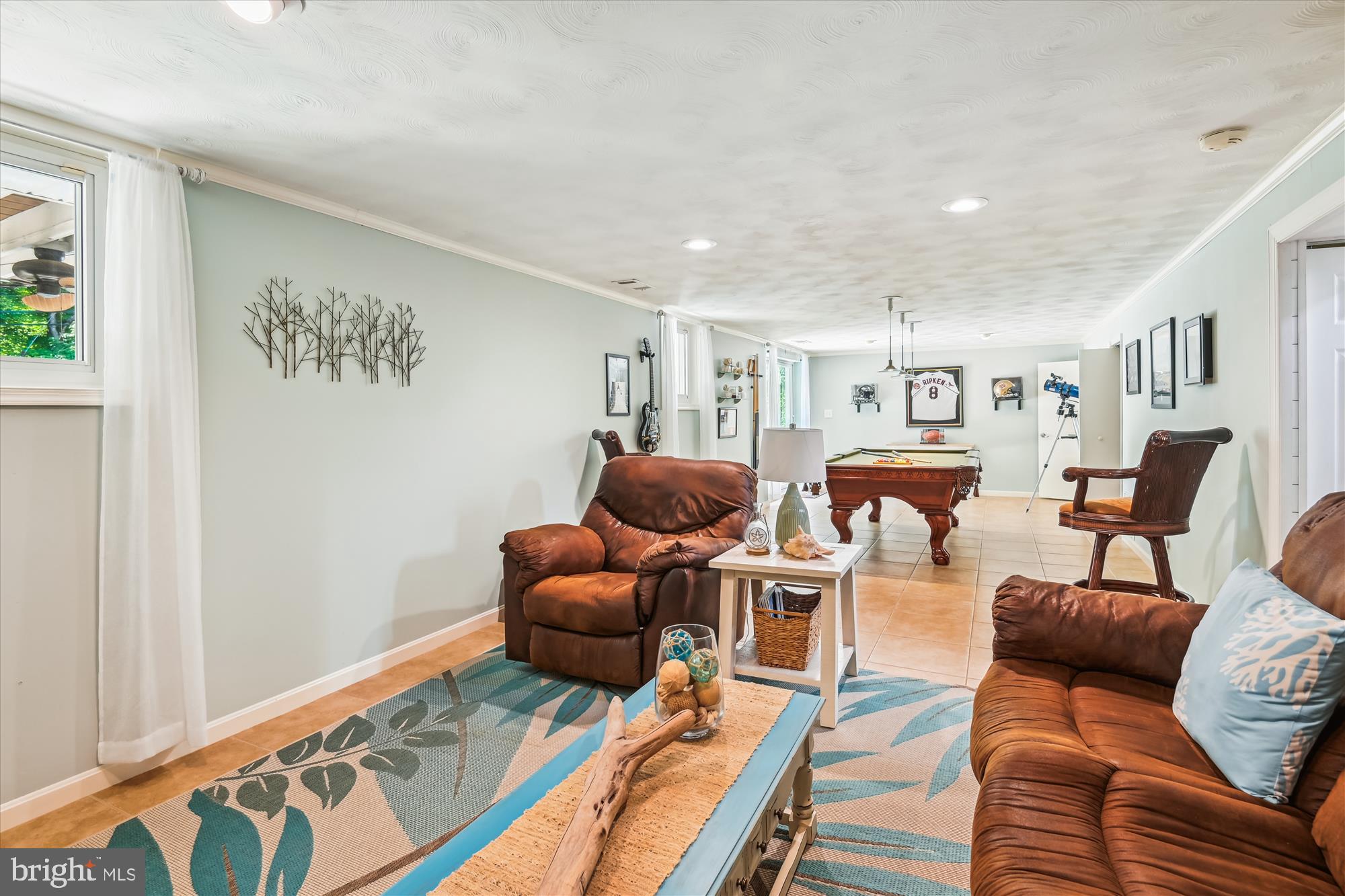 THE HIGHLANDS - Residential