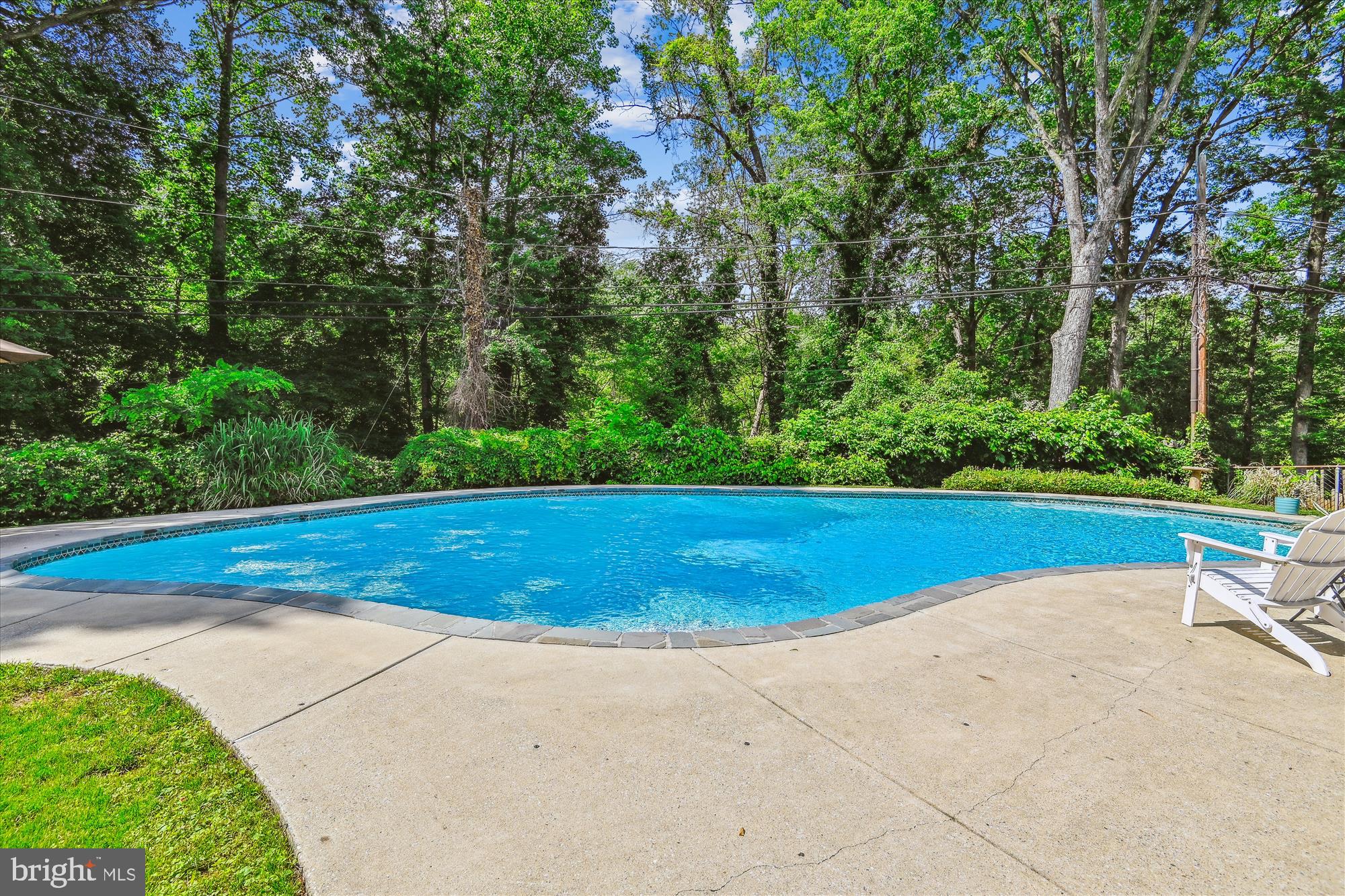 THE HIGHLANDS - Residential