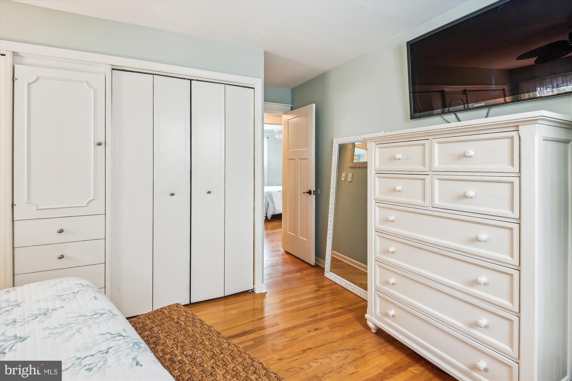 THE HIGHLANDS - Residential