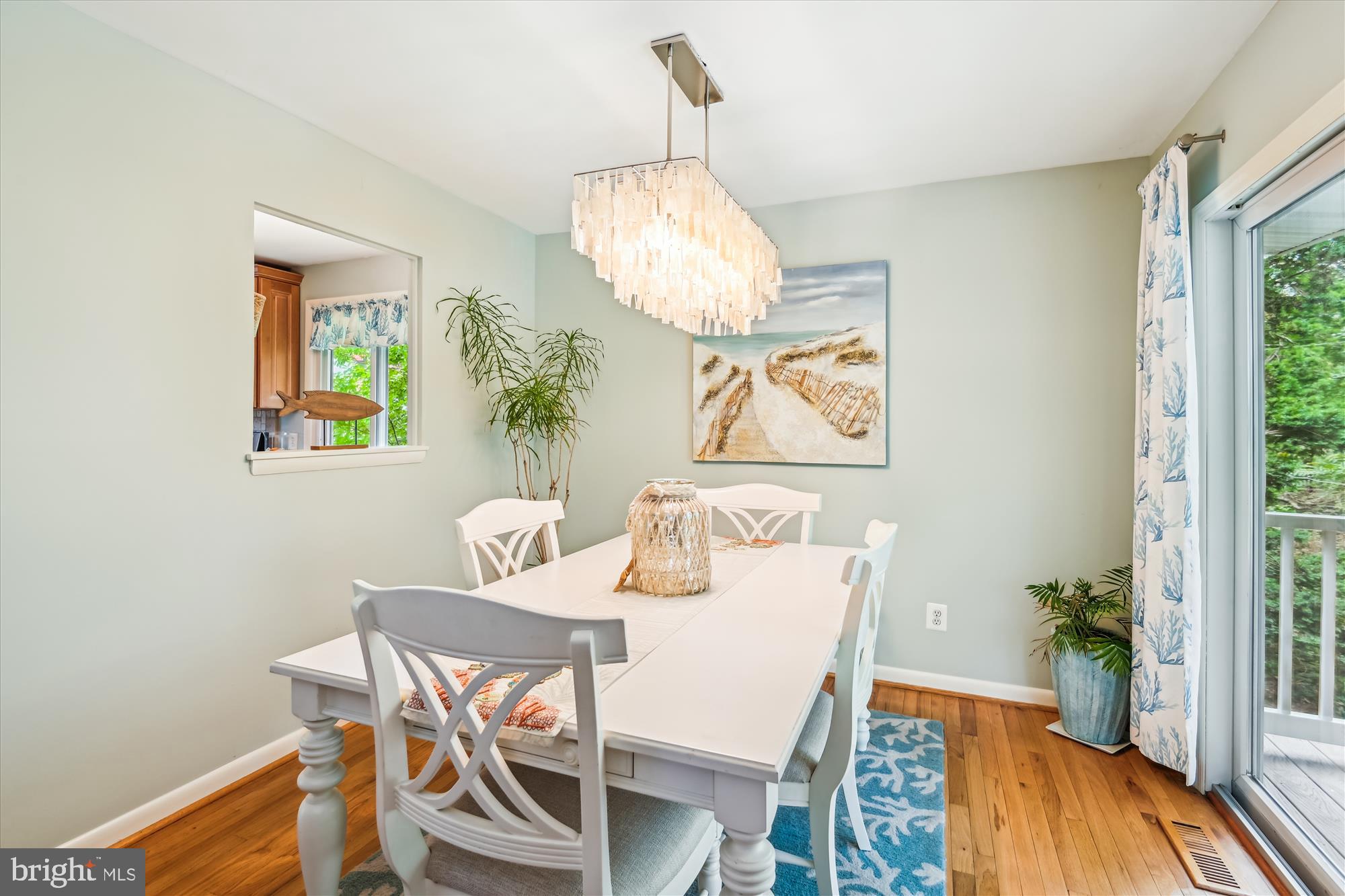 THE HIGHLANDS - Residential