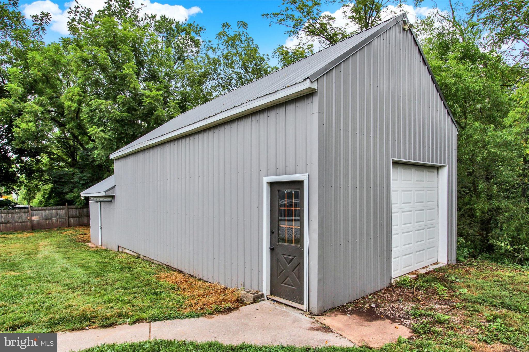 BONNEAUVILLE - Residential