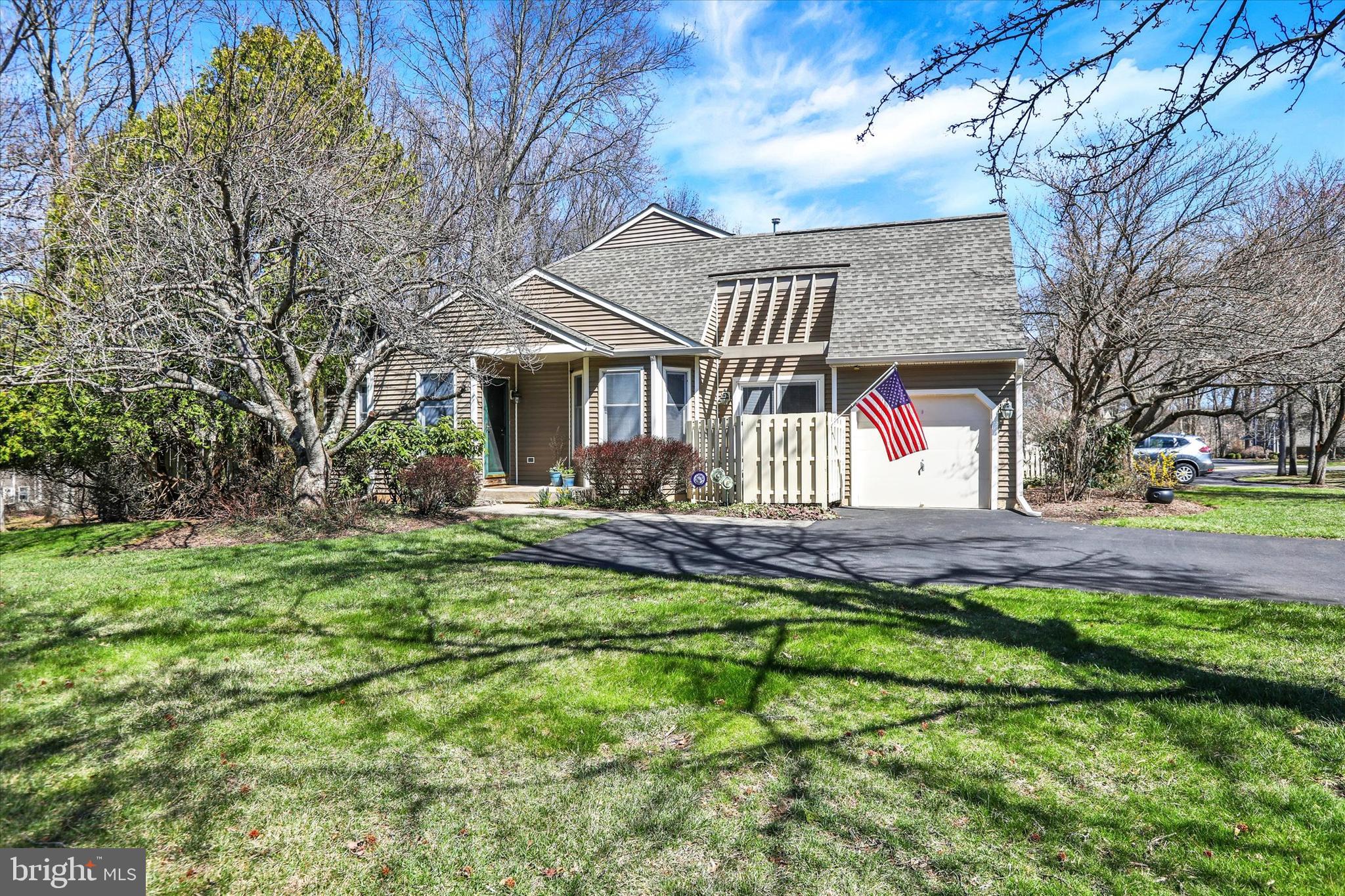 TANGLEWOOD - Residential