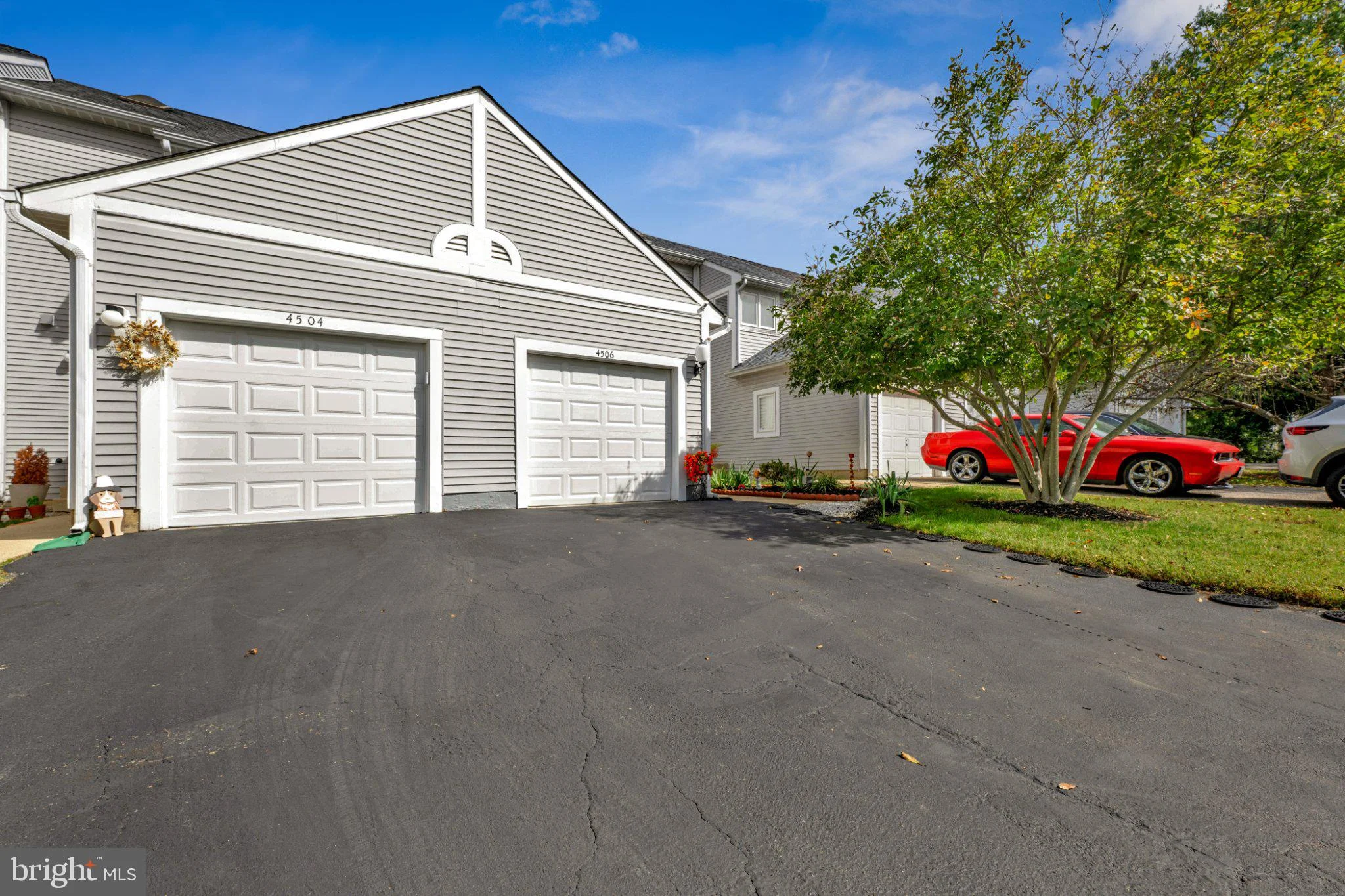 4506 Four Seasons Place