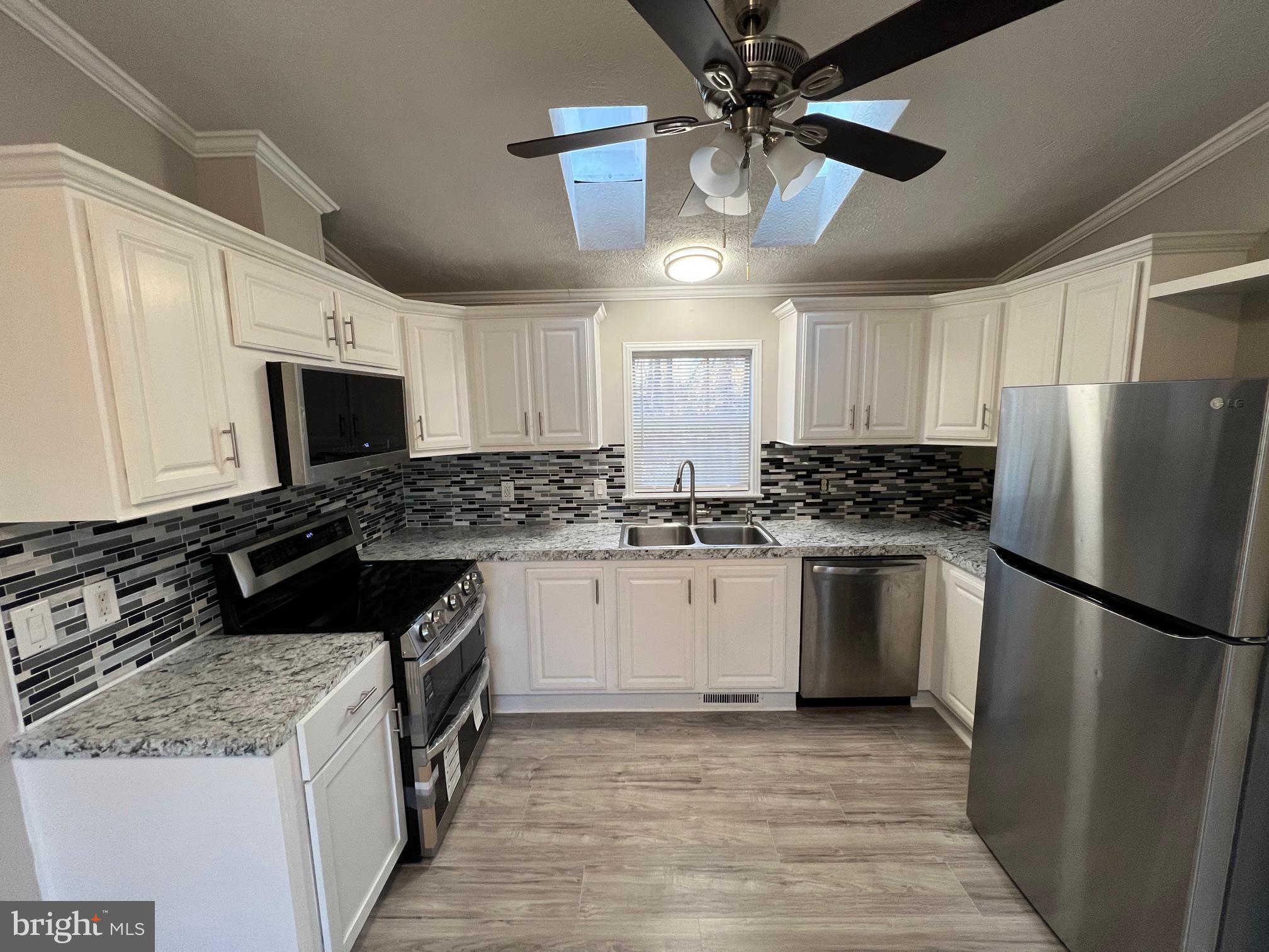 WILLIAMS ESTATES - Residential