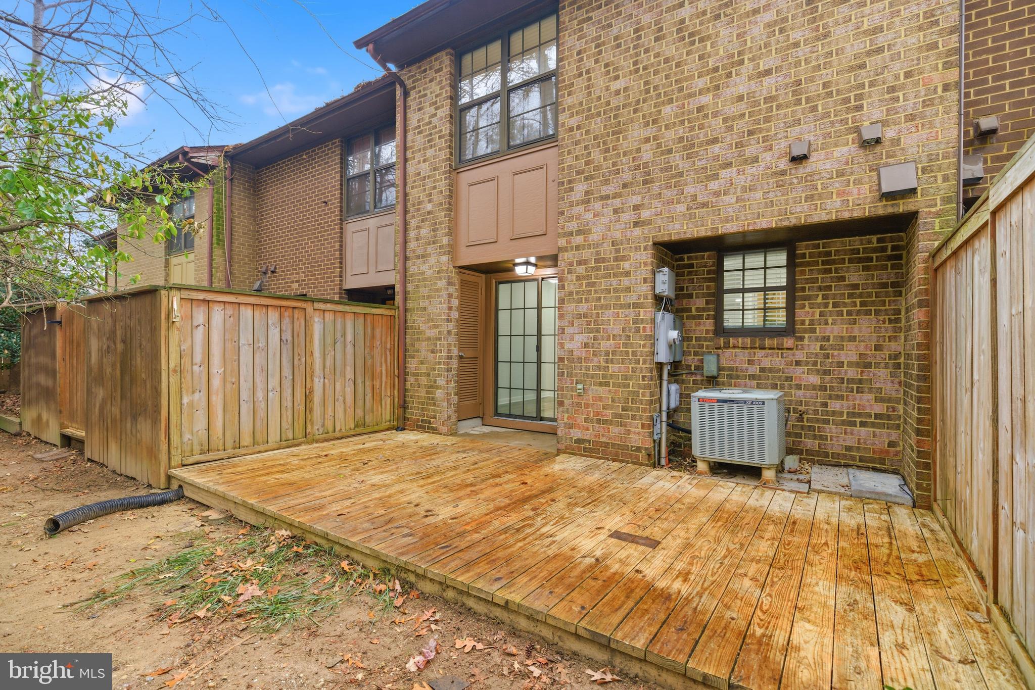 BOSTON RIDGE - Residential