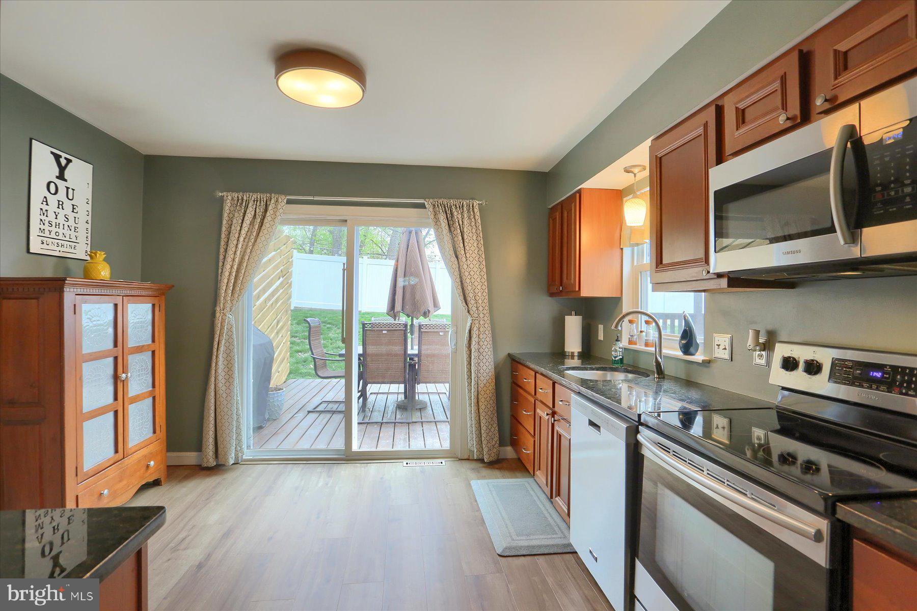 CROOKED HILL FARMS - Residential