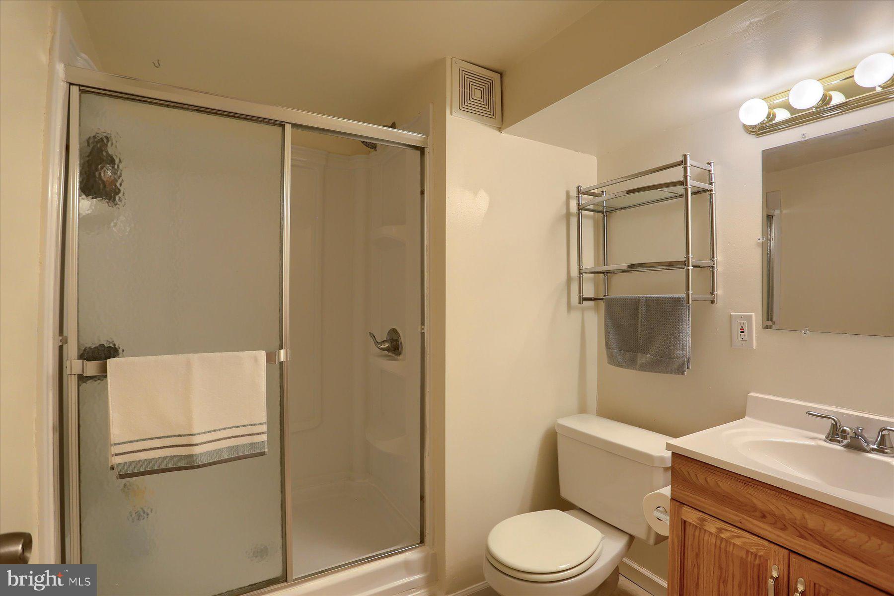 CROOKED HILL FARMS - Residential