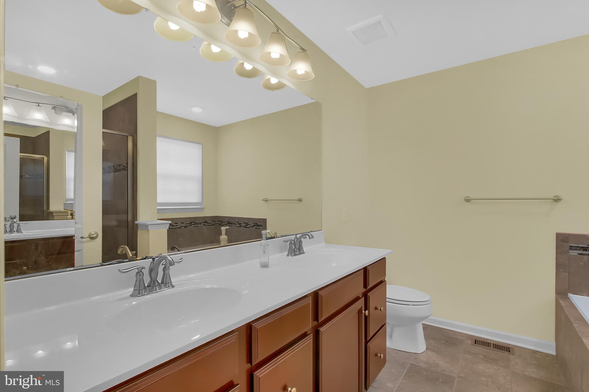 GREENWAY FARMS - Residential