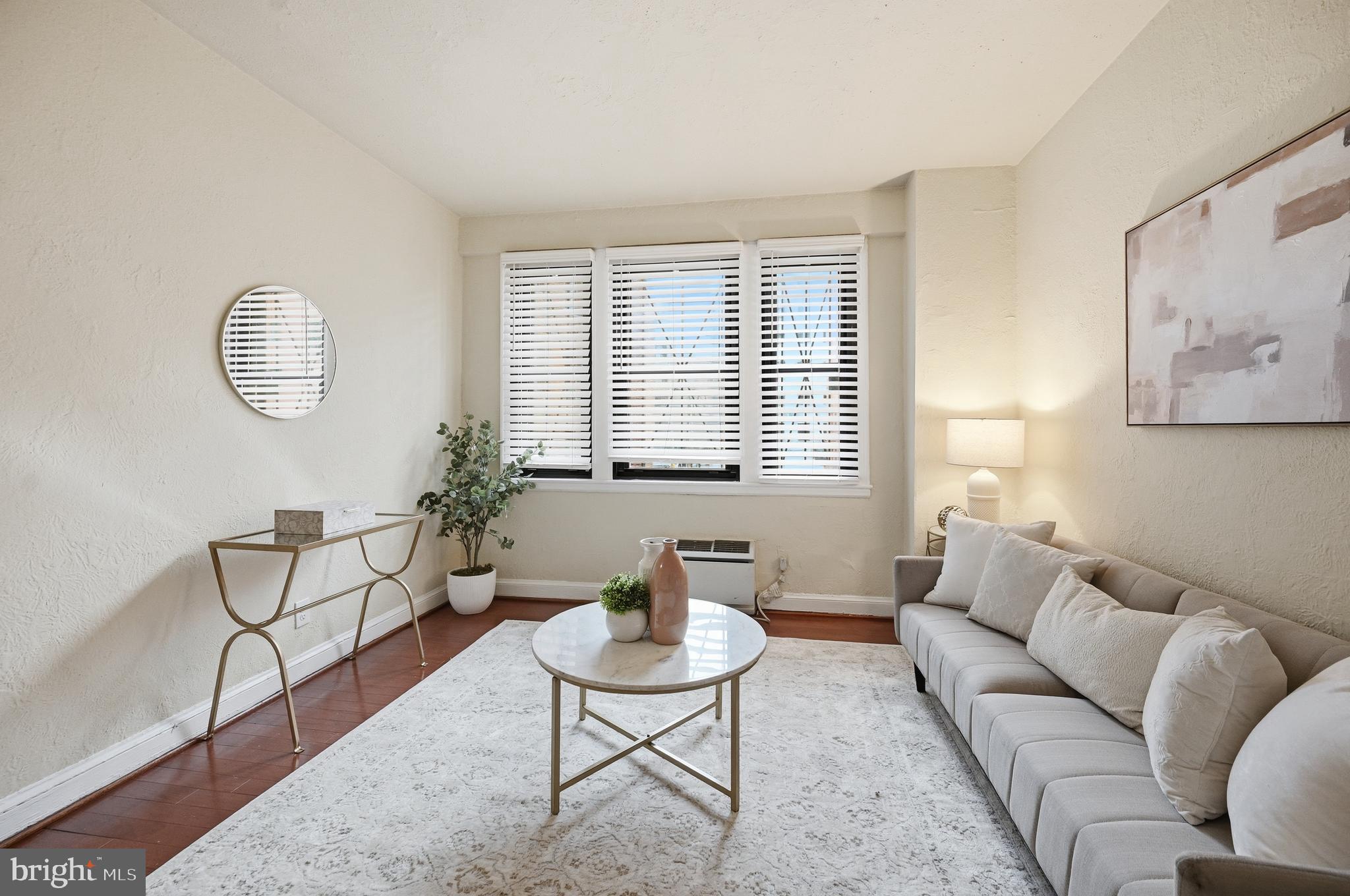 1010 25TH STREET NW 109