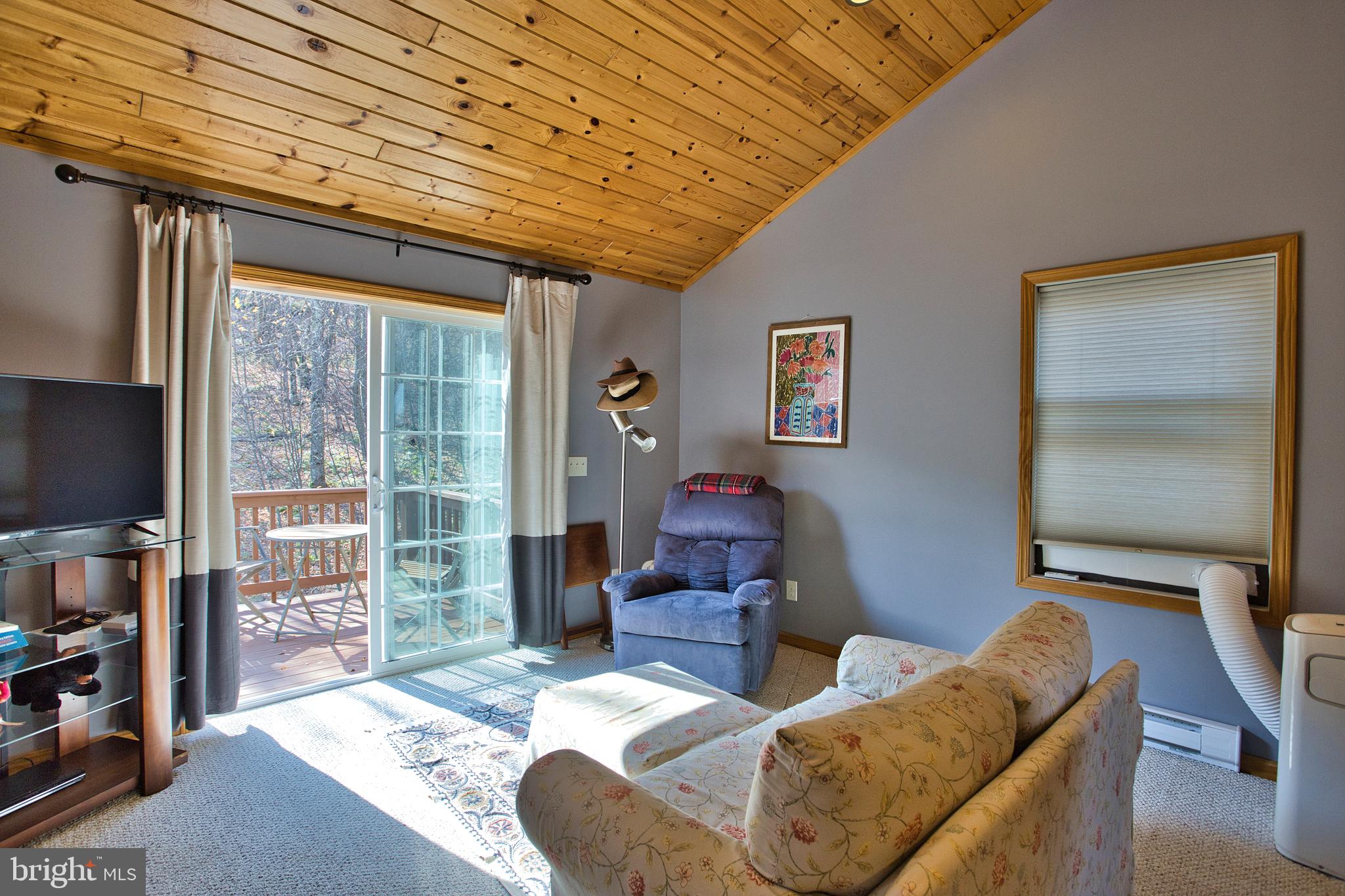 SWEET REWARDS FARM - Residential