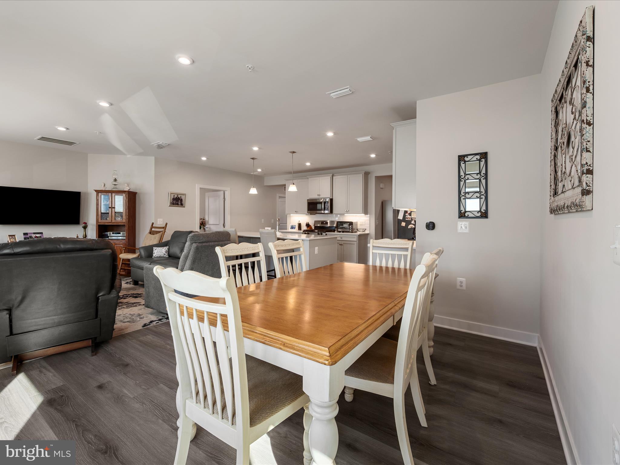 WINCHESTER LANDING - Residential