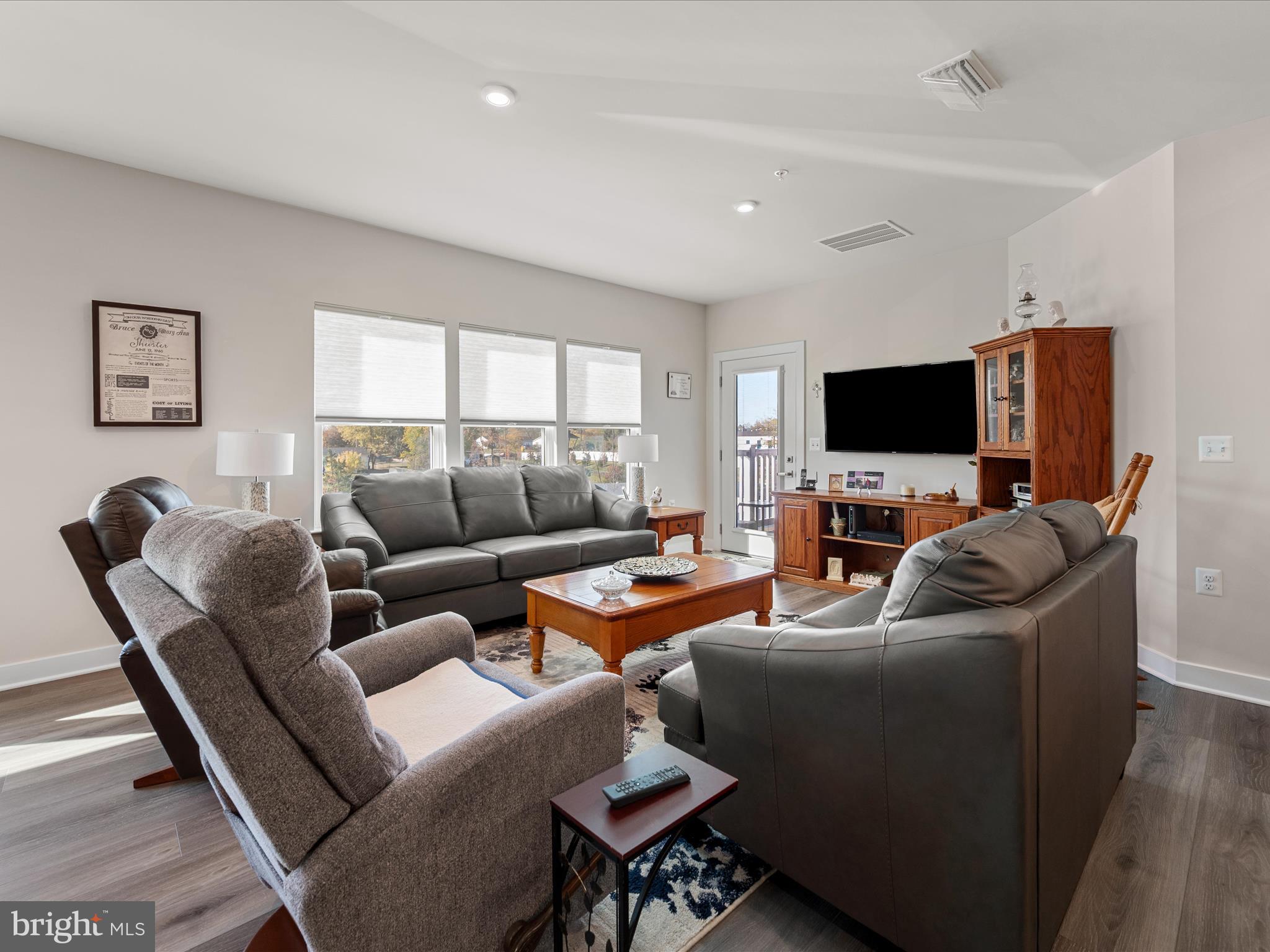 WINCHESTER LANDING - Residential