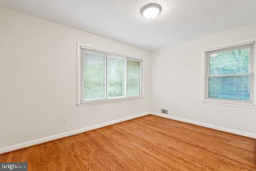 DIVINES CHESTERBROOK - Residential Lease