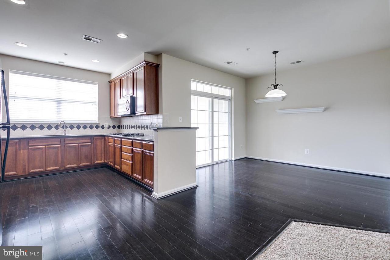 EAST MARKET CONDOMINIUMS - Residential Lease