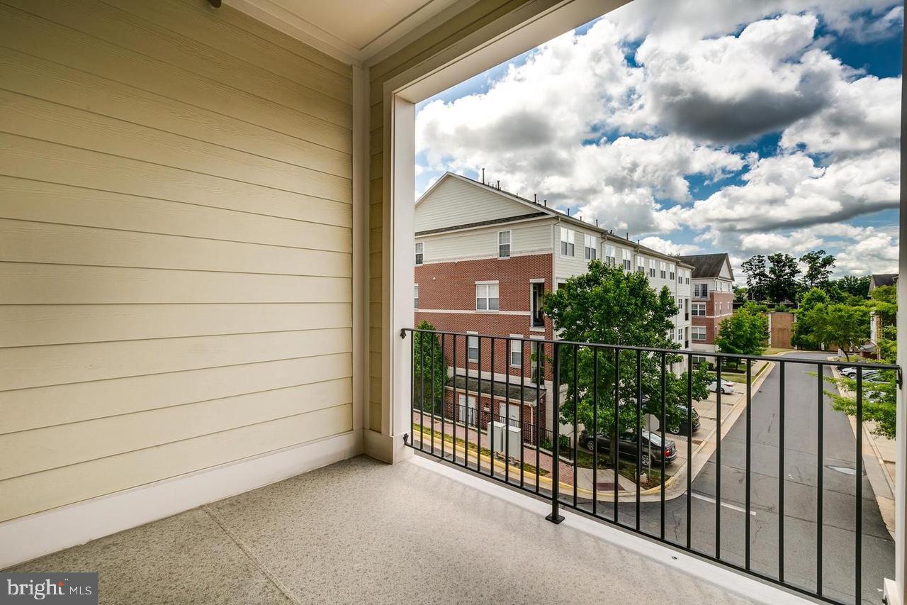 EAST MARKET CONDOMINIUMS - Residential Lease