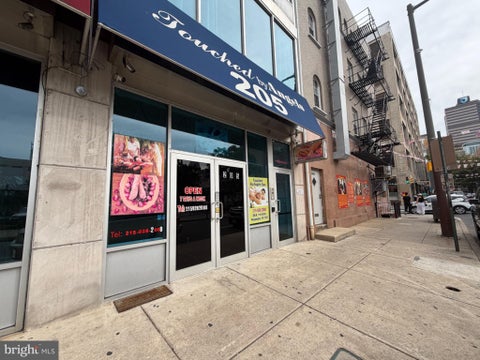Photo of 205 N 11th Street #1FL, PHILADELPHIA, PA 19107 (MLS # PAPH2683382)