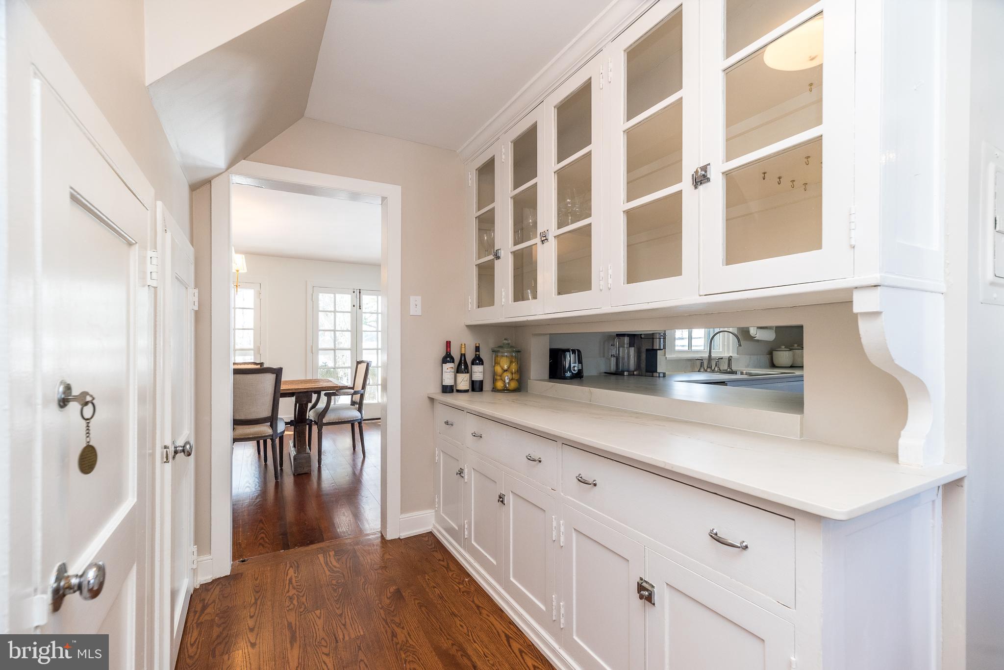 BLUE BELL - Residential Lease