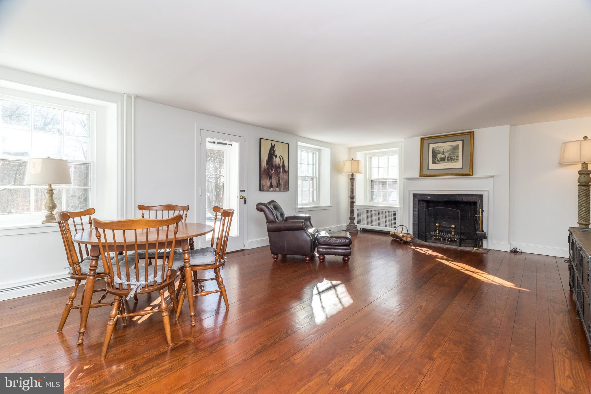 BLUE BELL - Residential Lease