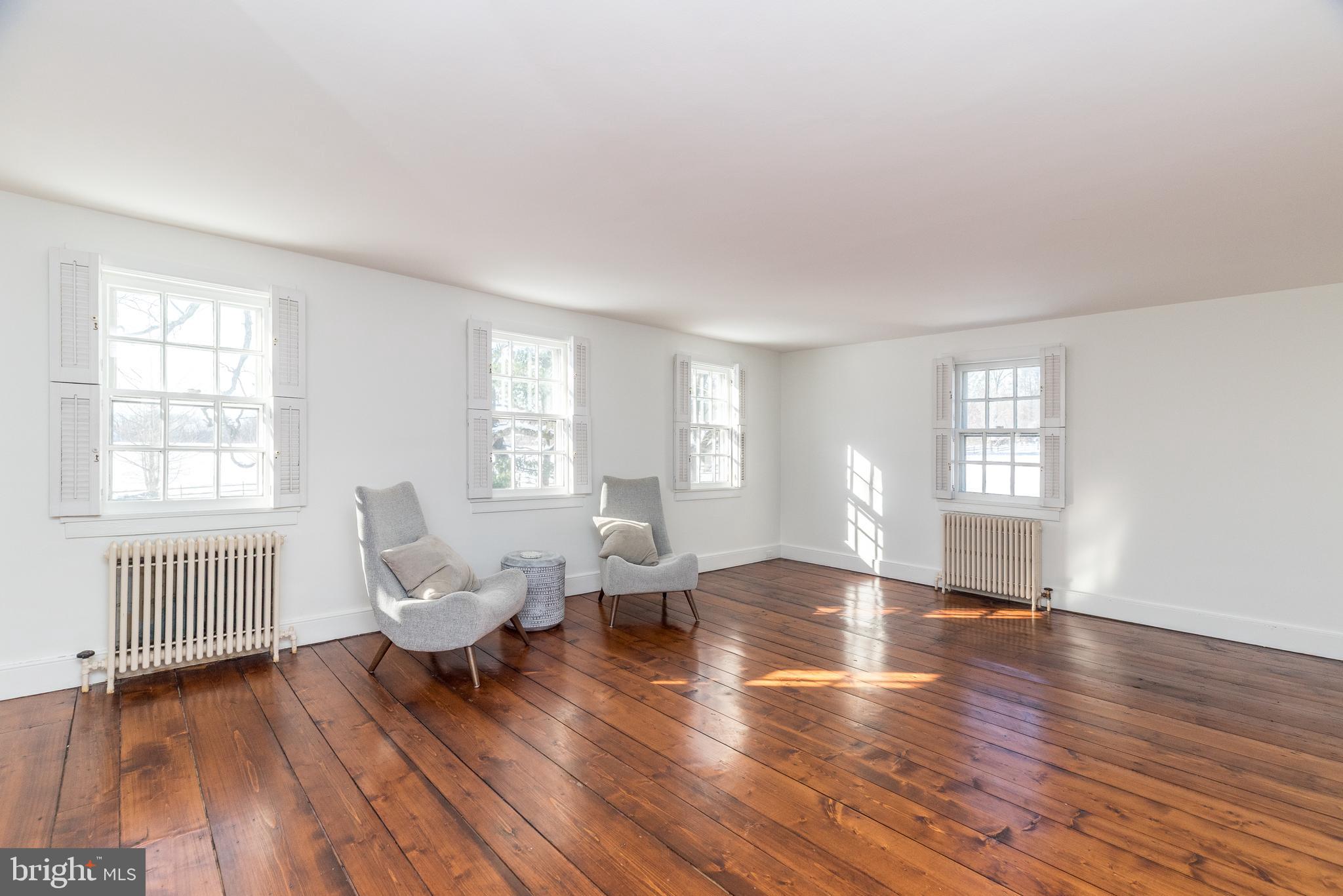 BLUE BELL - Residential Lease