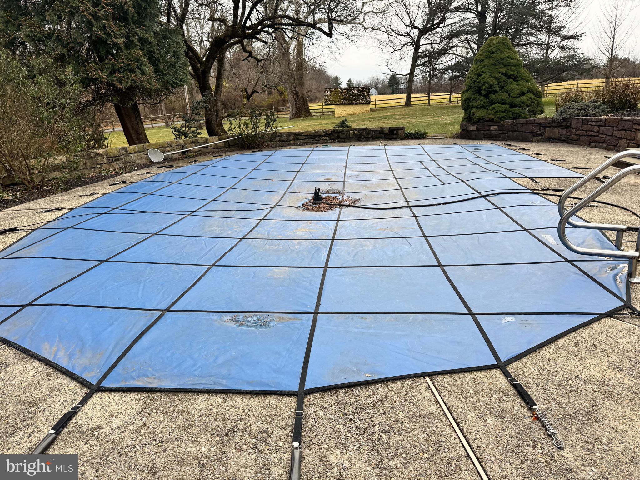 BLUE BELL - Residential Lease