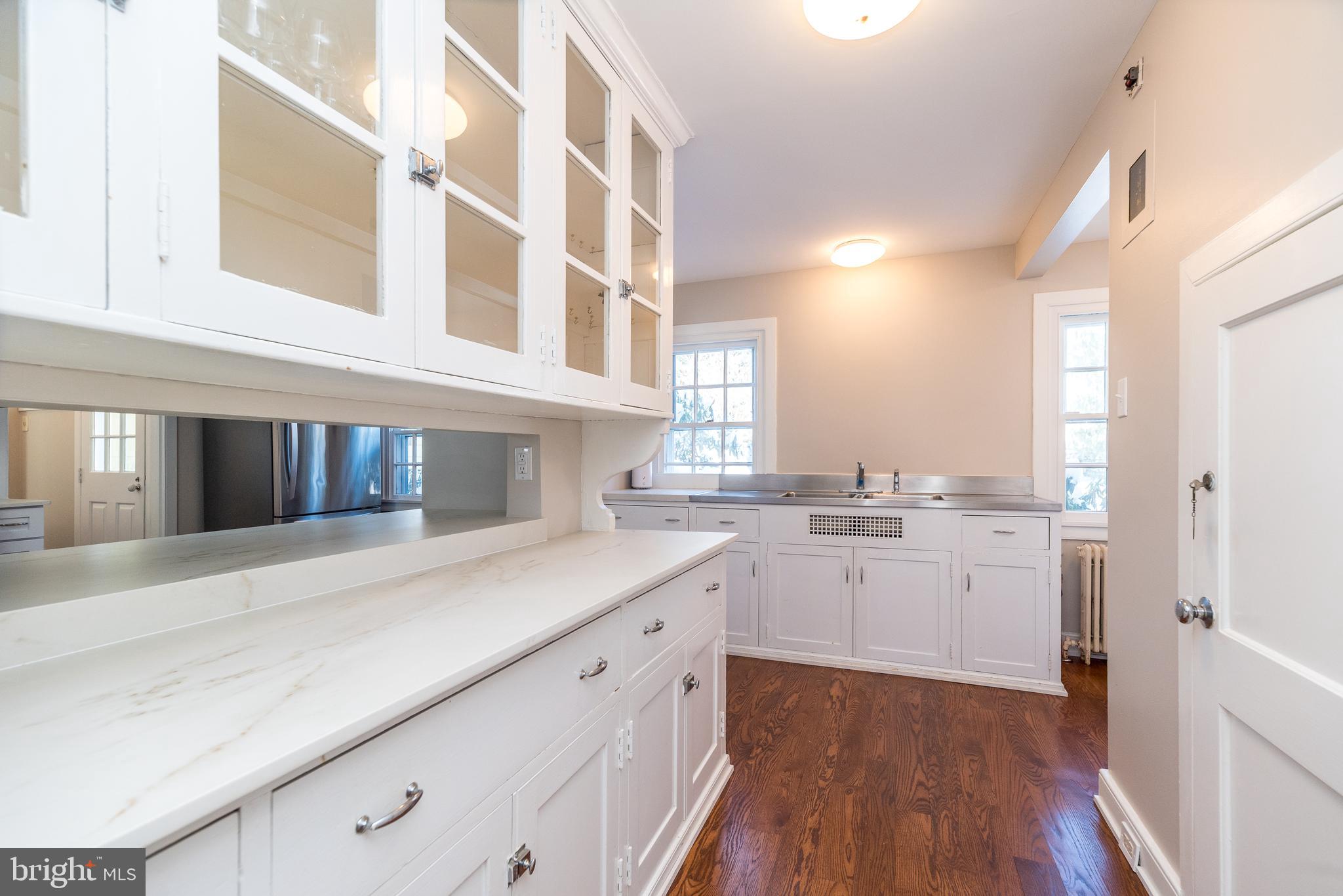 BLUE BELL - Residential Lease