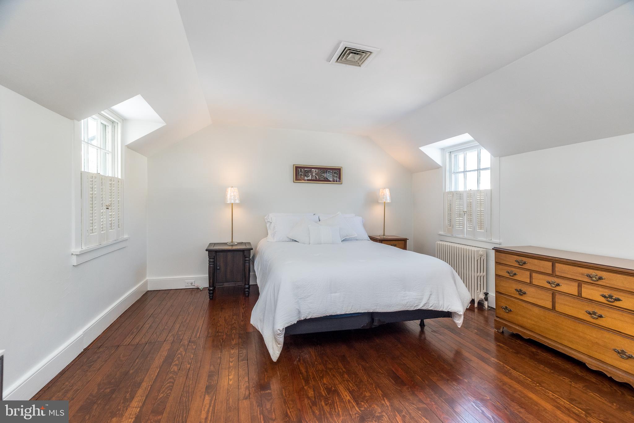 BLUE BELL - Residential Lease