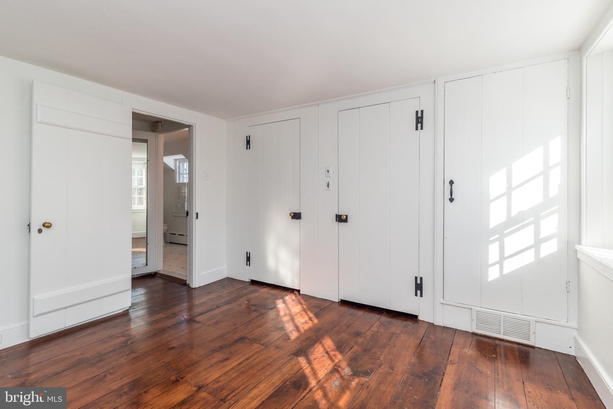 BLUE BELL - Residential Lease