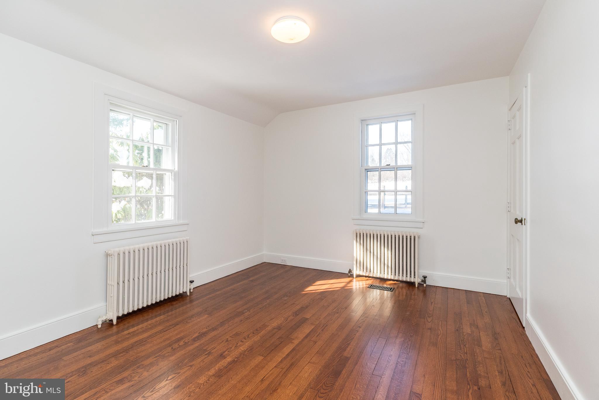 BLUE BELL - Residential Lease