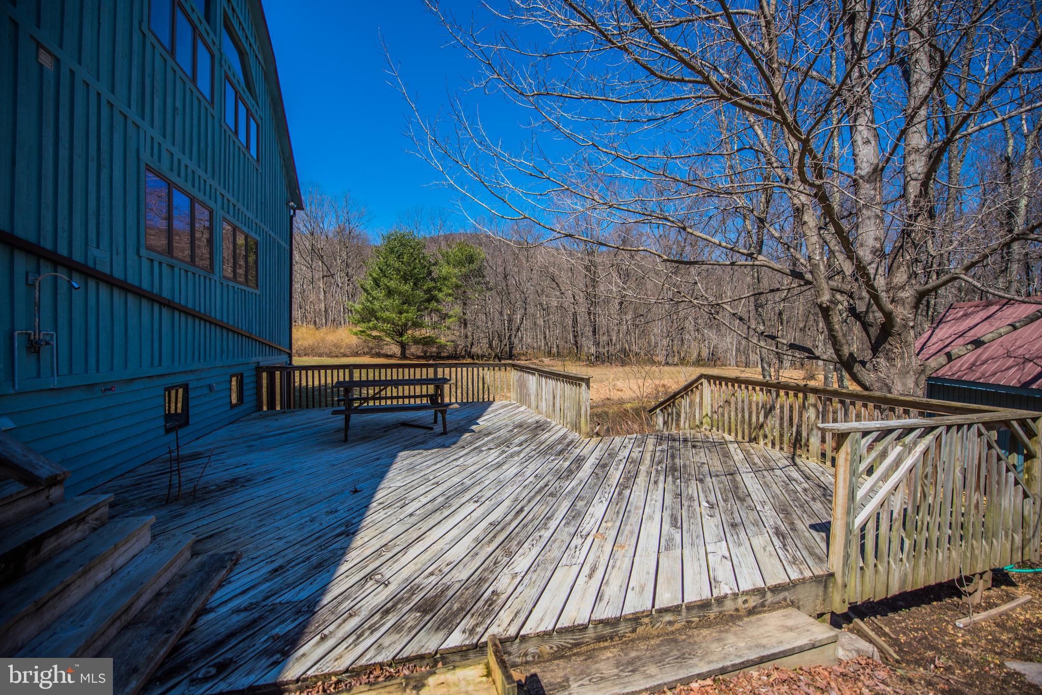 ROCK GAP WOODS - Residential