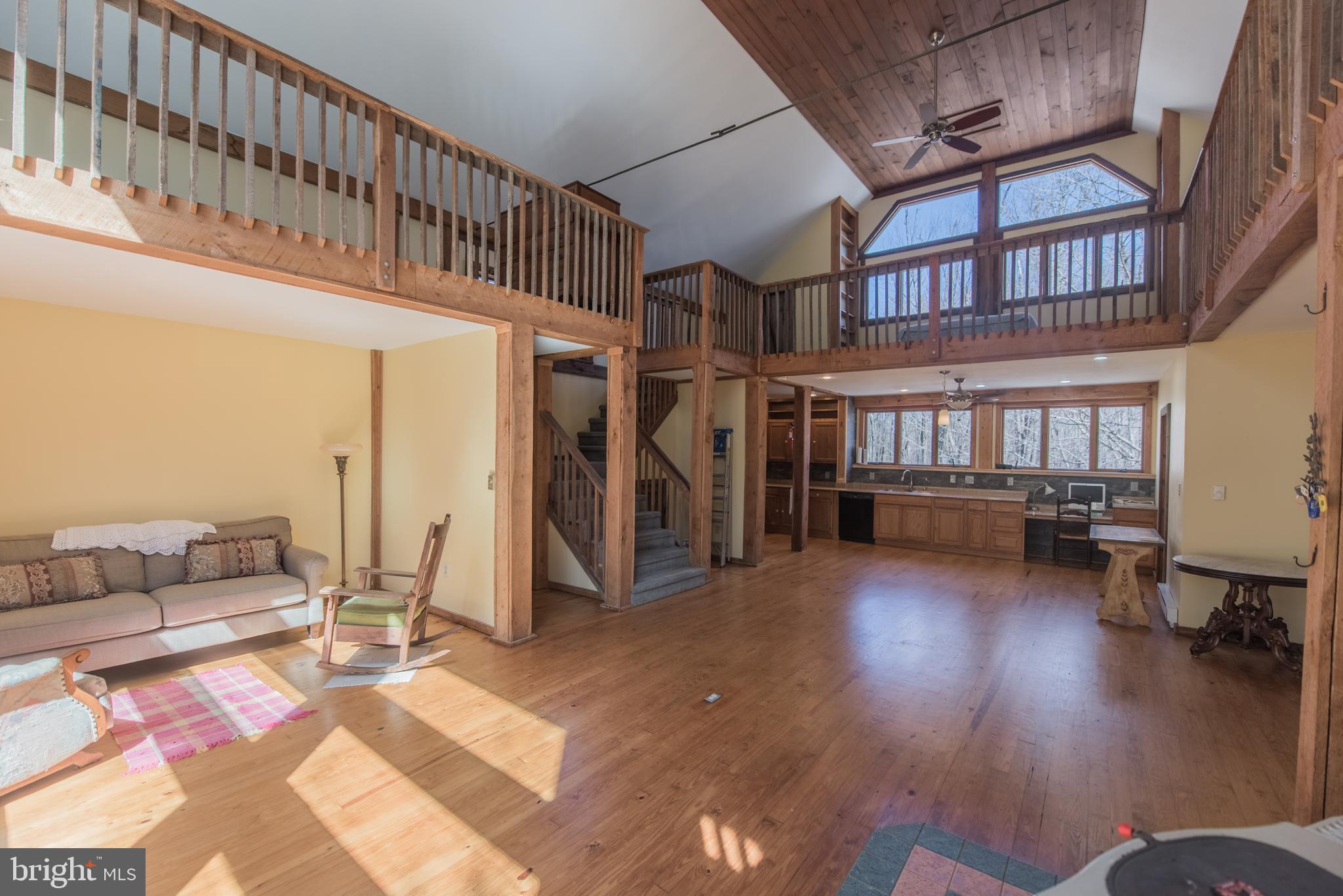 ROCK GAP WOODS - Residential