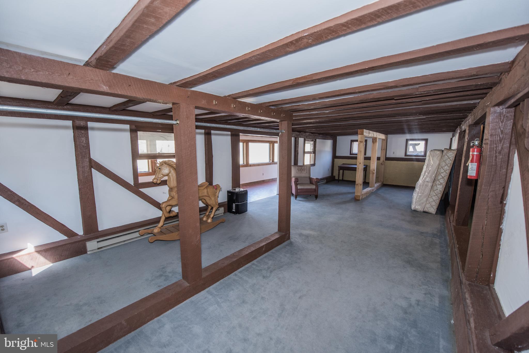 ROCK GAP WOODS - Residential